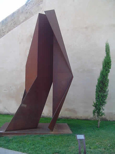 Friar Junípero Serra, 2003 36 x 17 x 13 inches Steel Sculpture