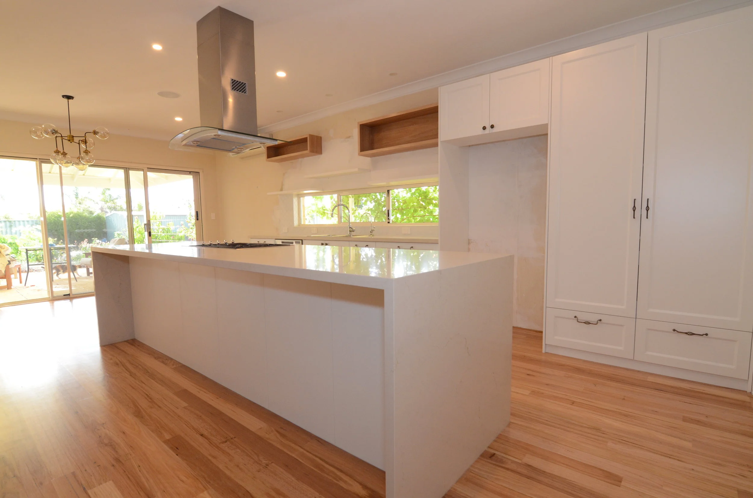 kitchen renovation luxury
