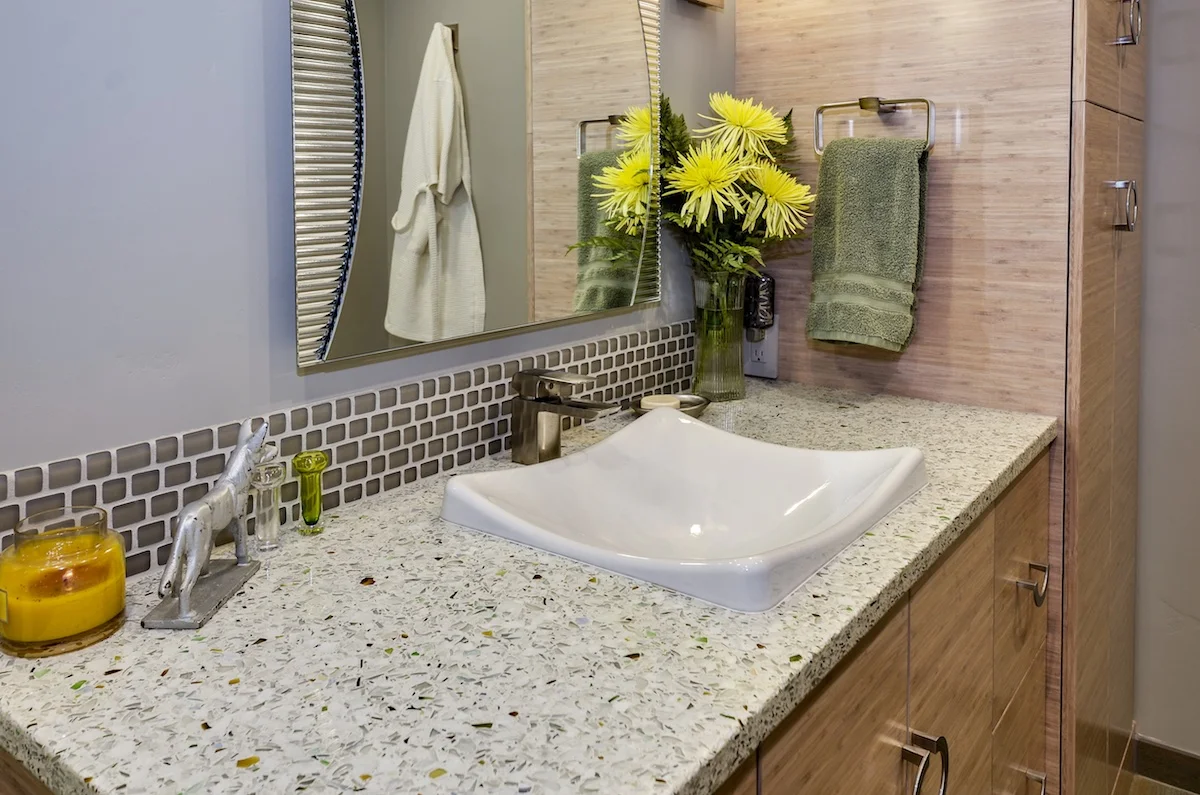 bathroomsink.jpg