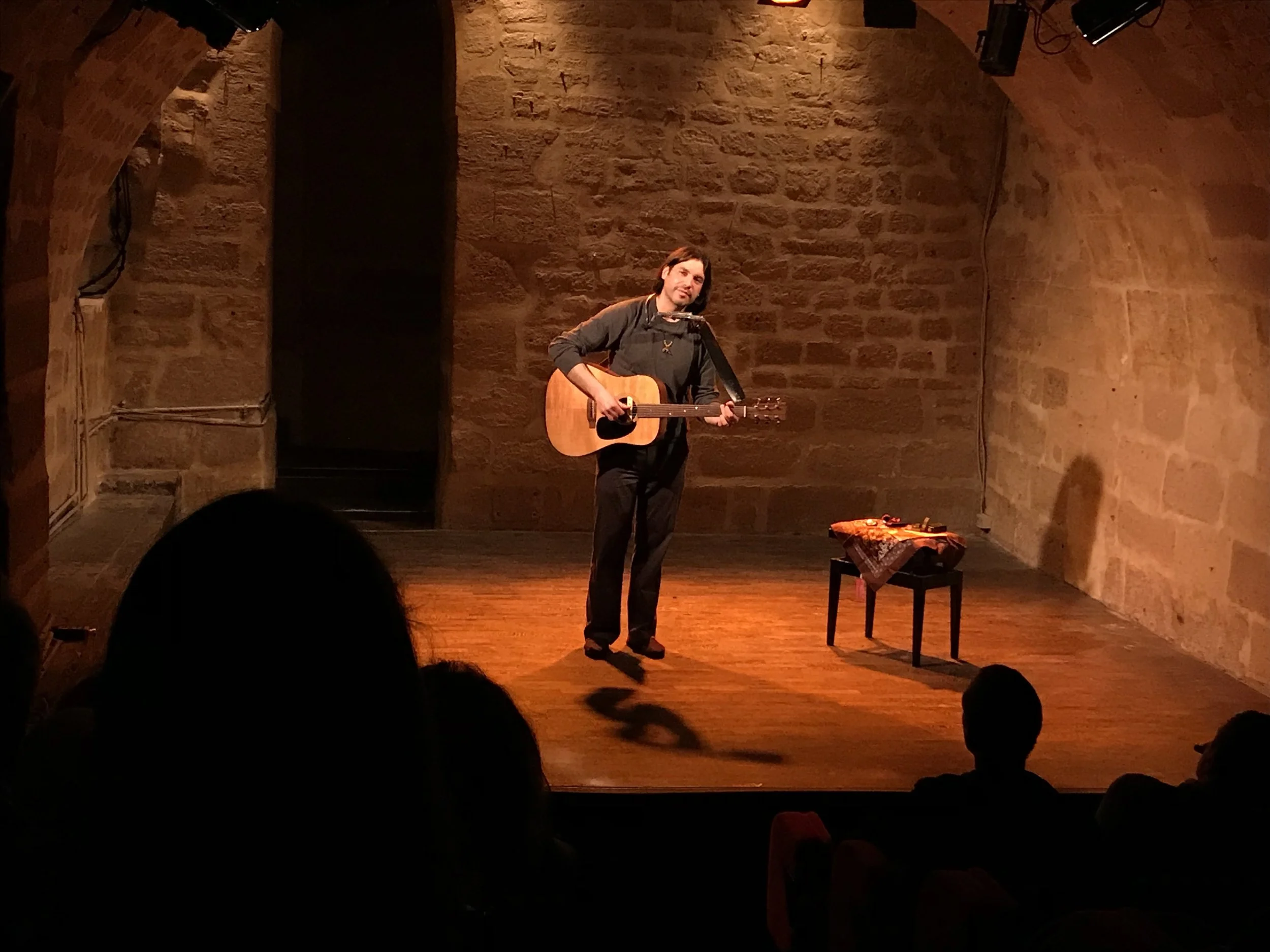(Théâtre l'Essaïon, Paris, FR)