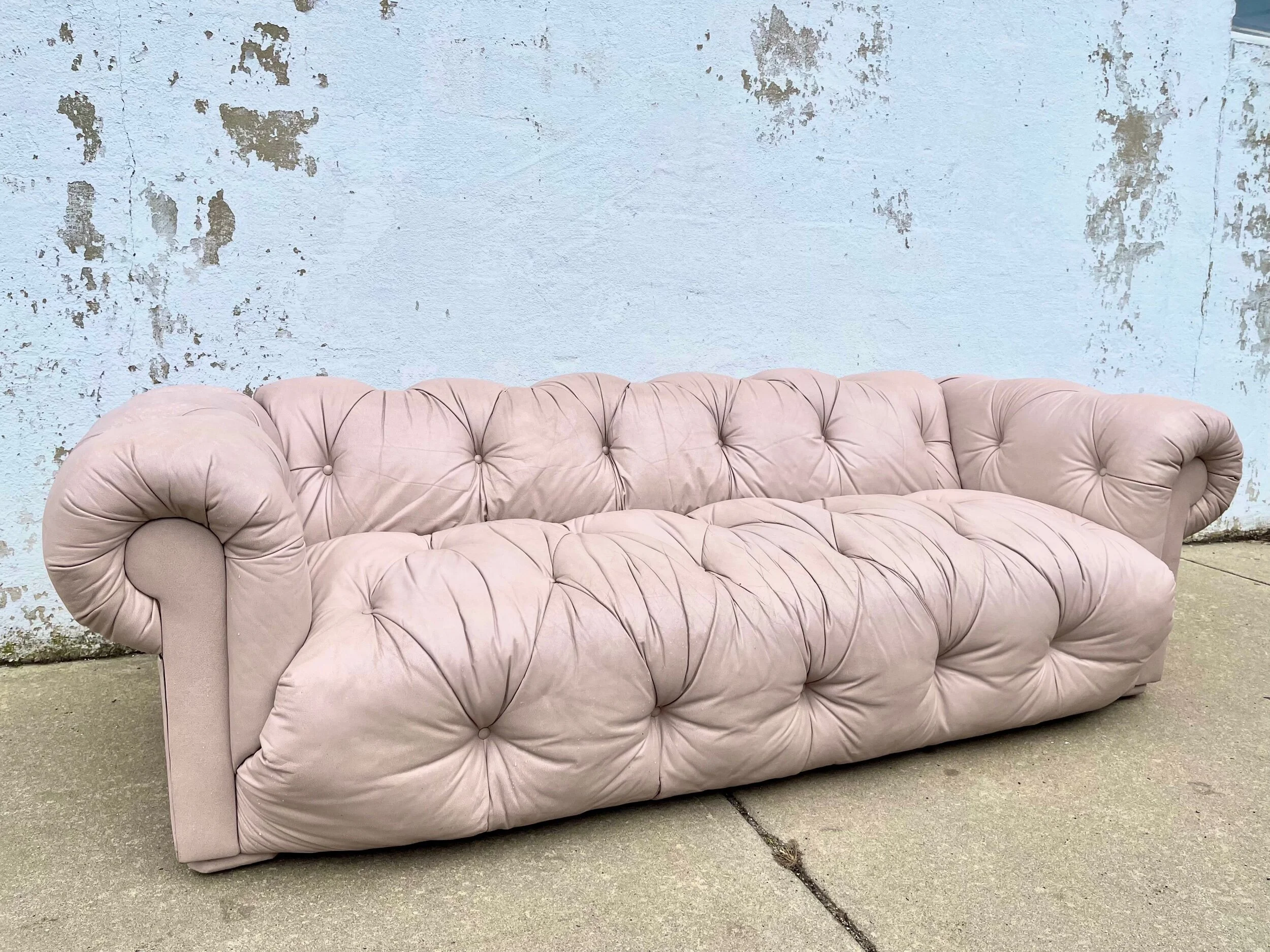 F0E05761-2F56-4573-BF60-41C7FA713BC7