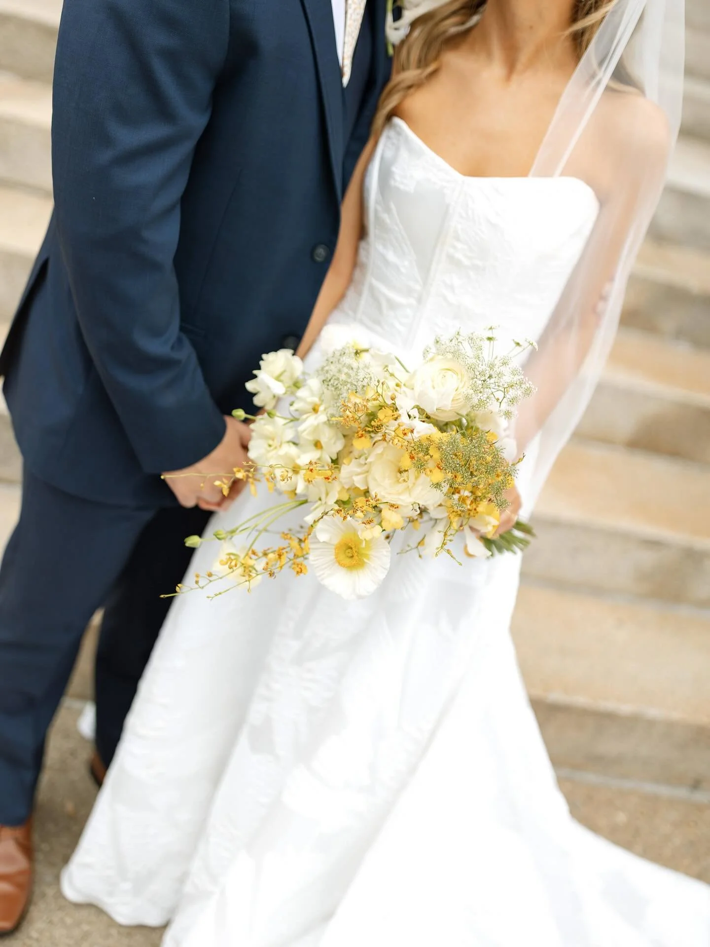 Fully in love with Lyndi&rsquo;s delicate butter yellow bridal bouquet. Filled with the best little blooms that just make you happy. And big thanks to @maloriegwyn.photography for capturing the day so joyfully. 
Photo: @maloriegwyn.photography 
Venue