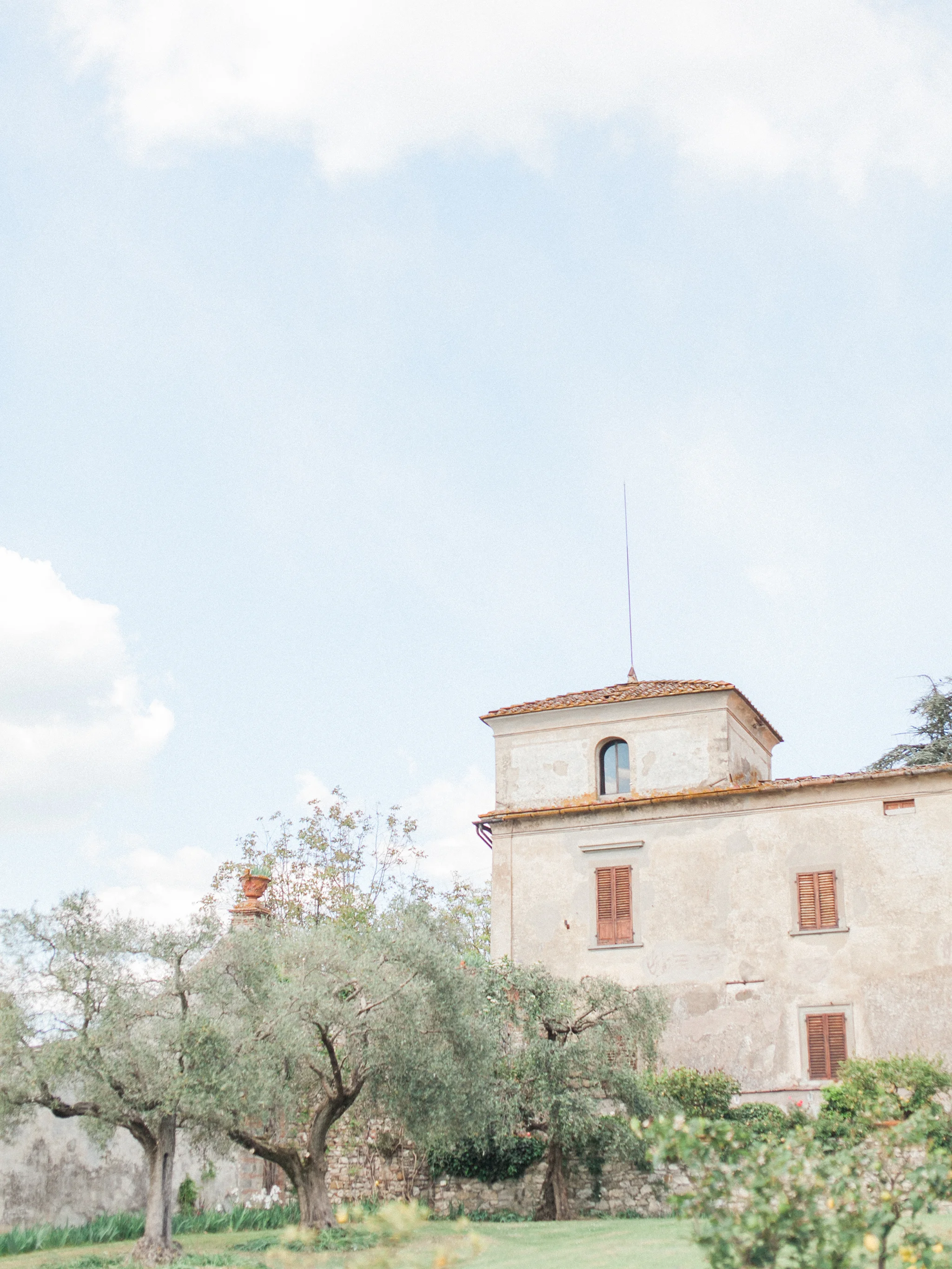 TuscanyRusticElopement-4.jpg