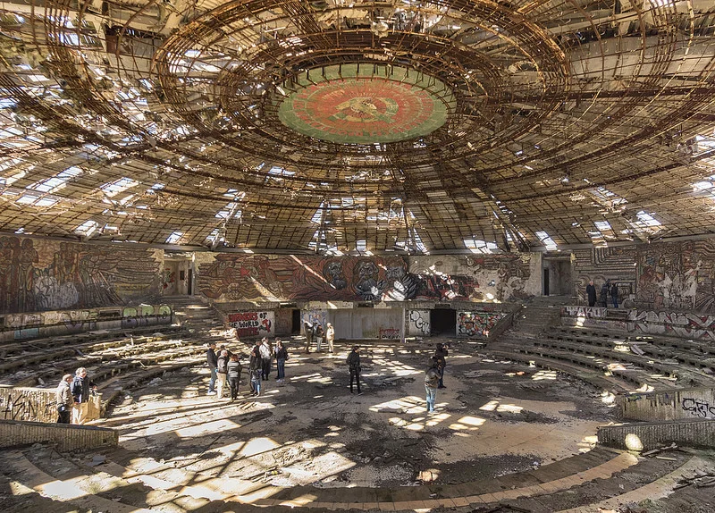 Representatives from Europa Nostra meet with the Bulgarian press in the Buzludzha Monument. September, 2018.