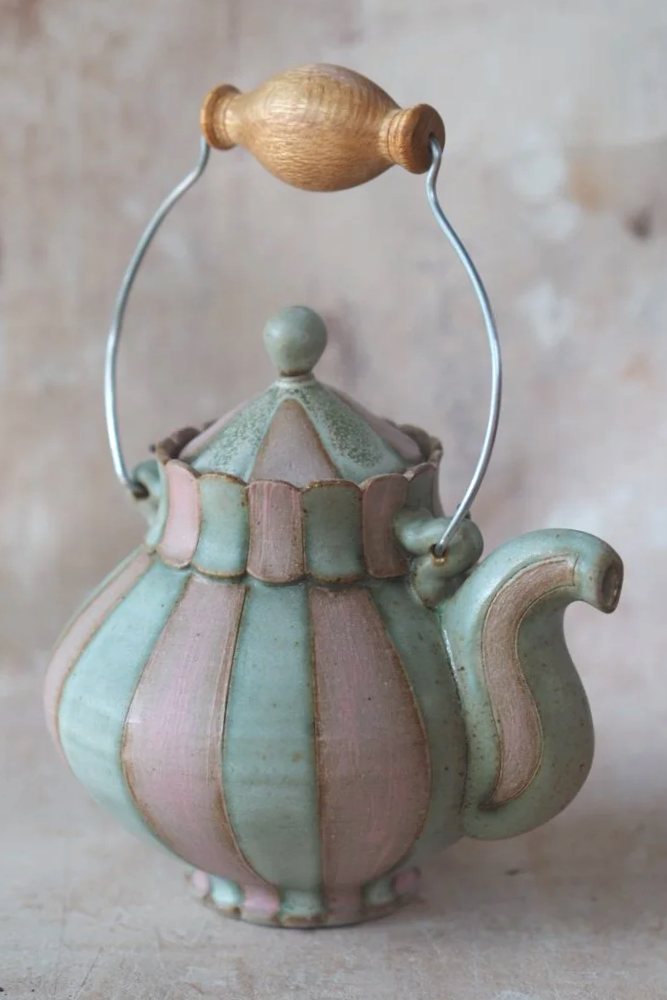 Balloon Teapot in Pink and Sage