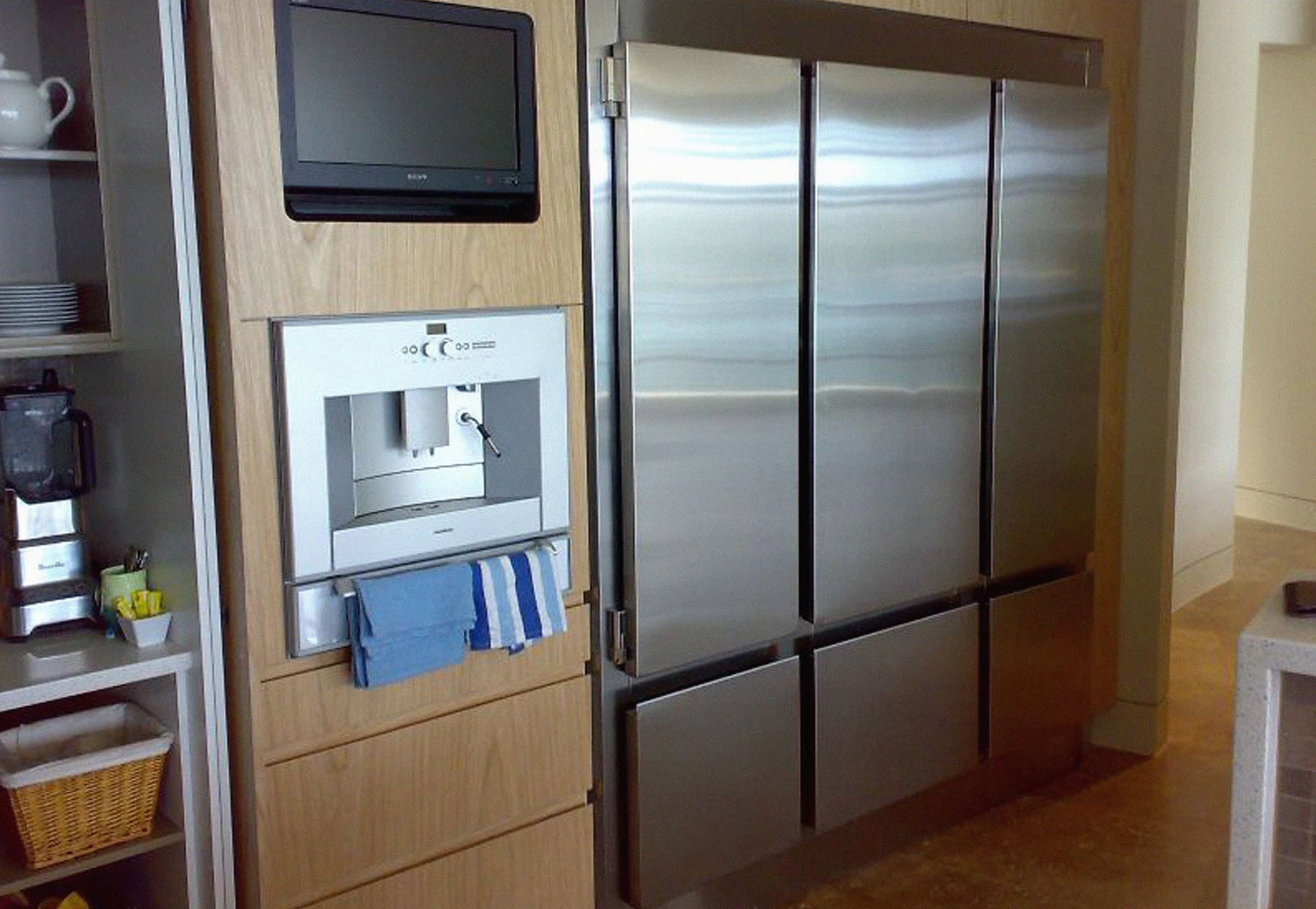Fridge.jpg
