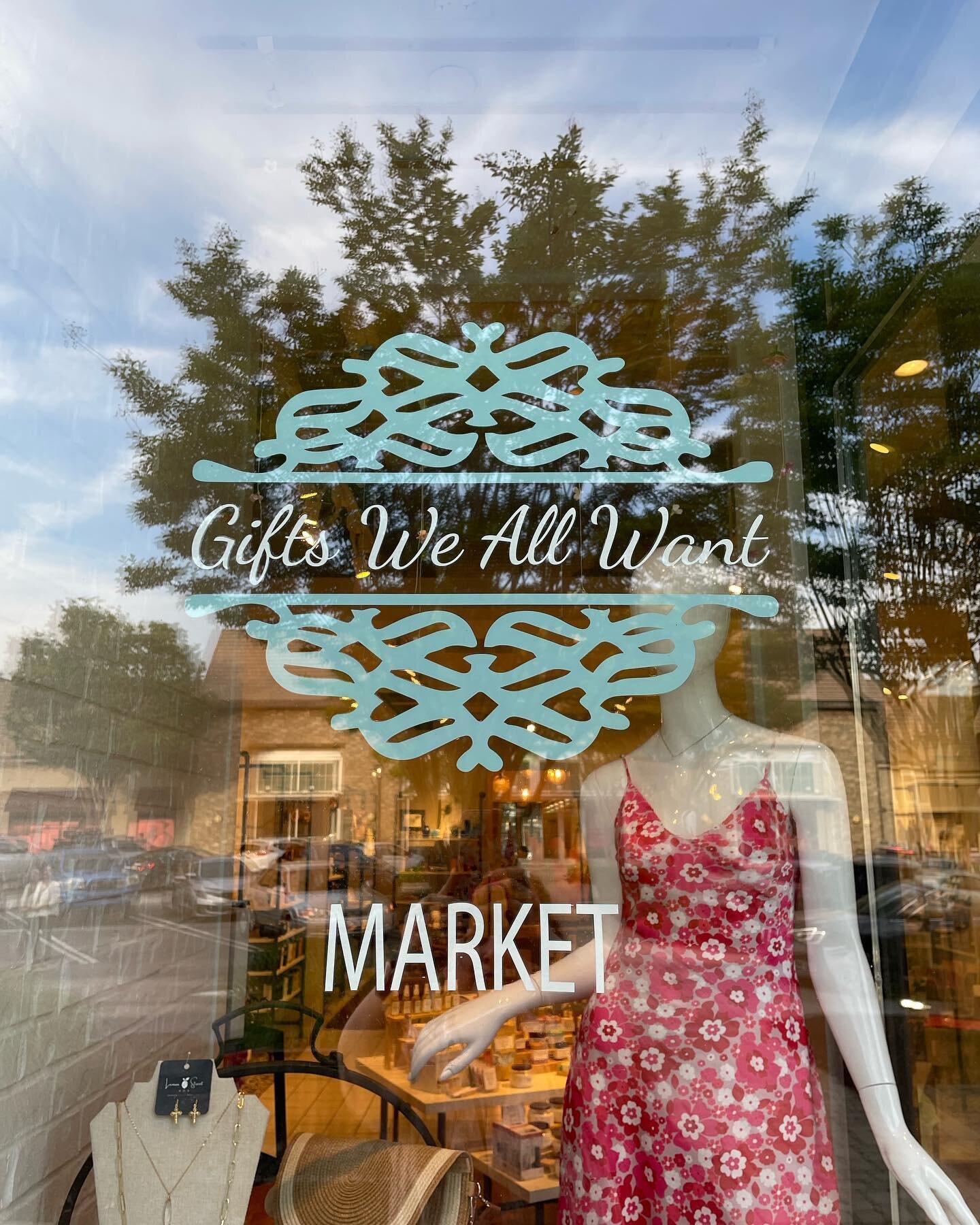 You can now shop Whole Creative at a new location. Visit Gifts We All Want at The Forum in Peachtree Corners!!
#giftsweallwant #wholecreative #shoplocal