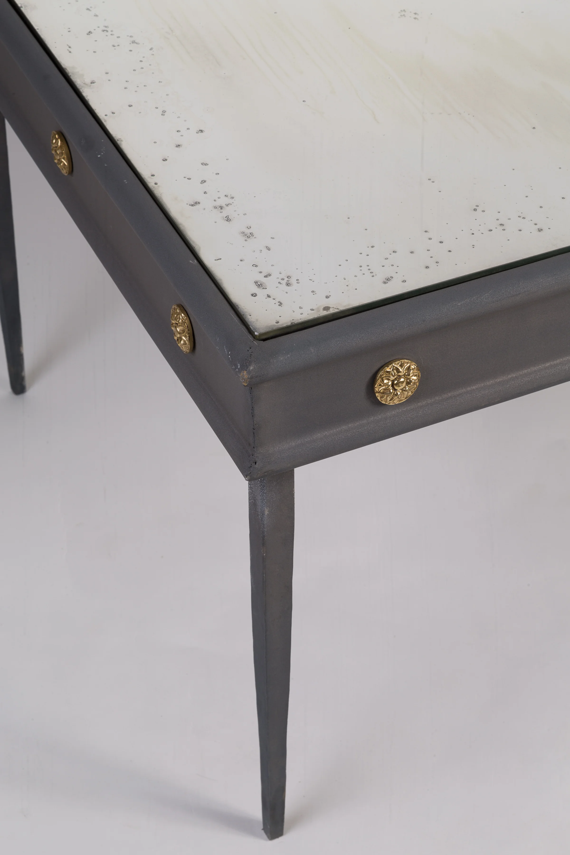 Lafayette coffee table detail