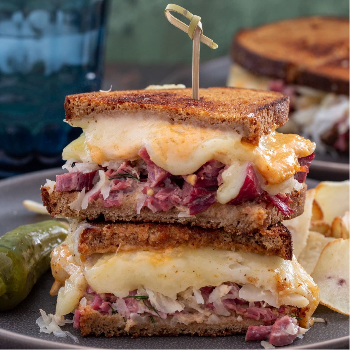 Classic Reuben Sandwiches (25 COUNT)