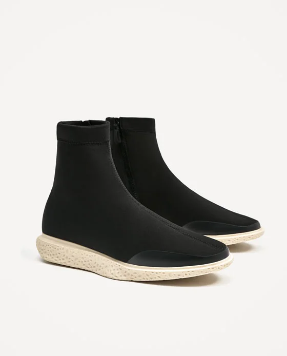  https://www.zara.com/us/en/sale/man/shoes/sneakers/high-top-black-sock-sneakers-c541794p4298029.html 