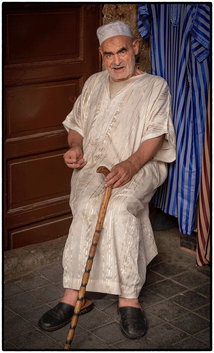 Guardian of the Mosque, Casablanca