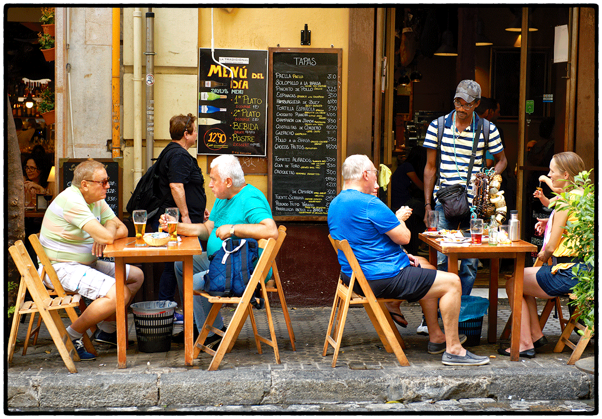 Sidewalk vendor