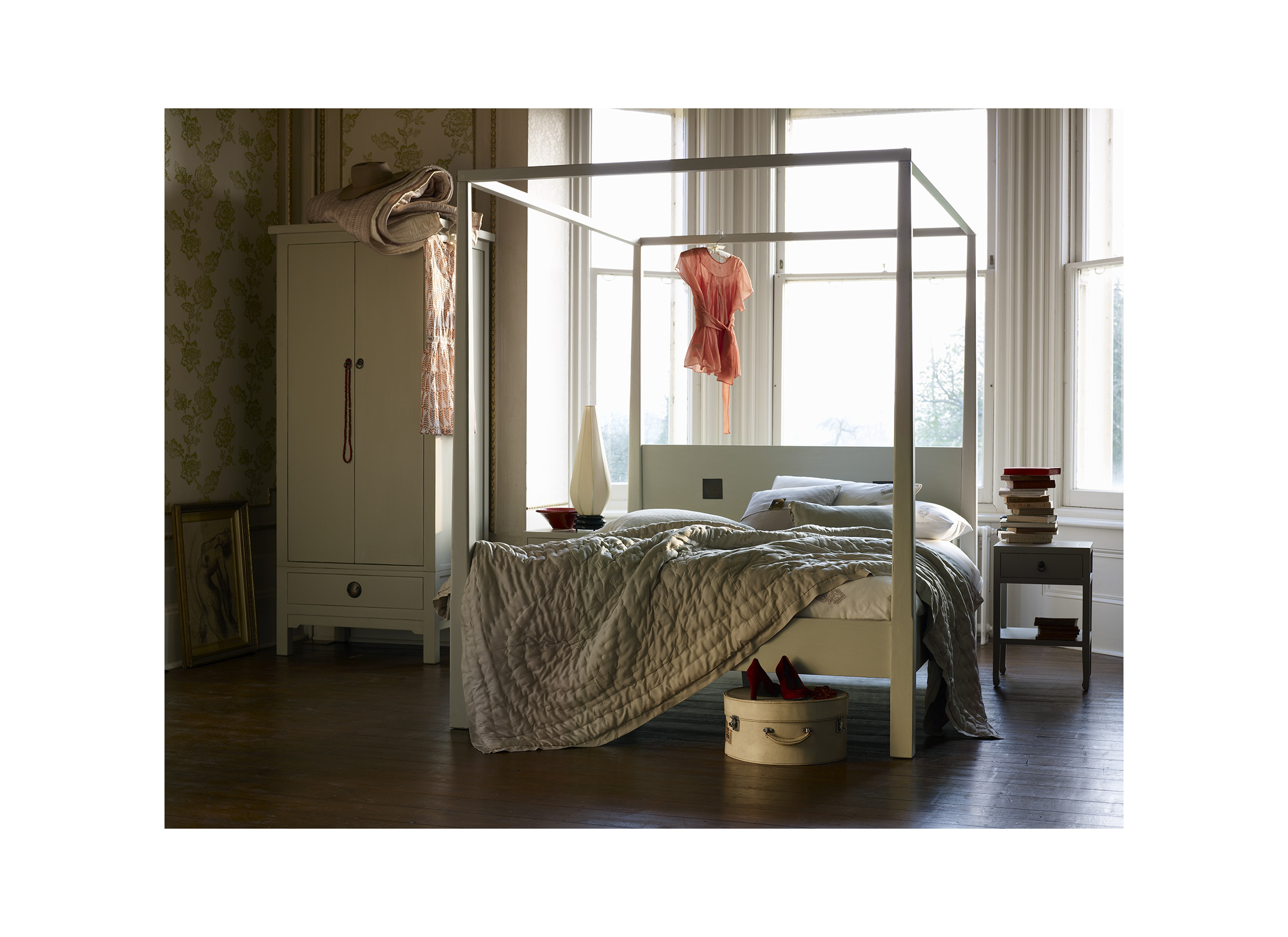 Lombok Bed_WH.jpg