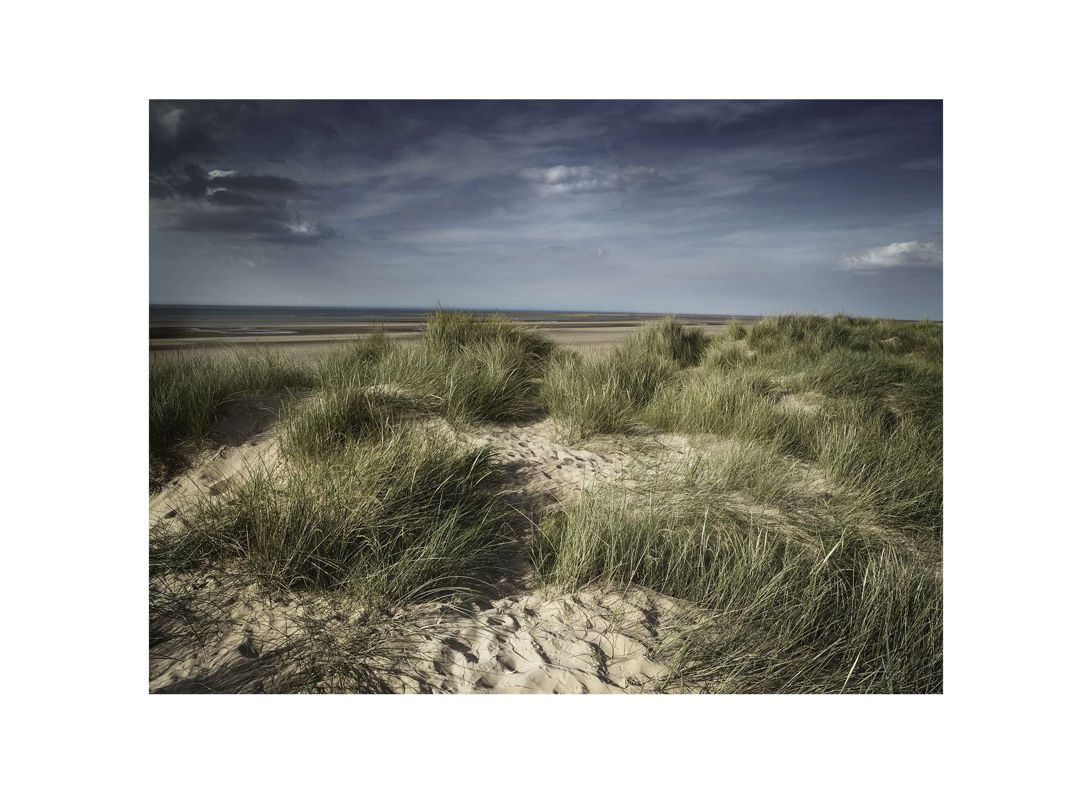HOLKHAM_BEACH_SQ_WH.jpg