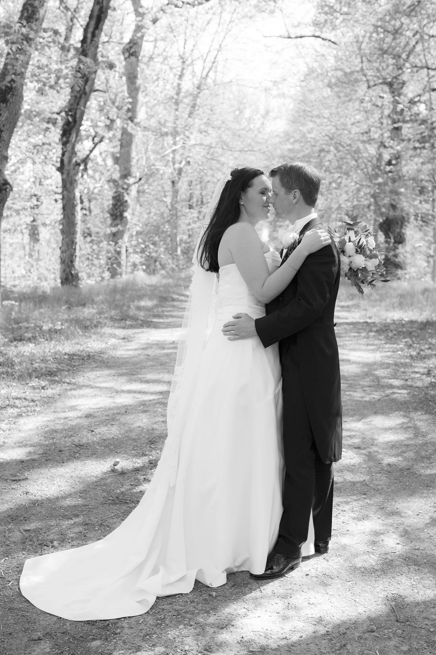 Jarefalkphotography_Mariajarefalk_Isabelle&Tomas_Bröllop_Trosa 2017_079.jpg