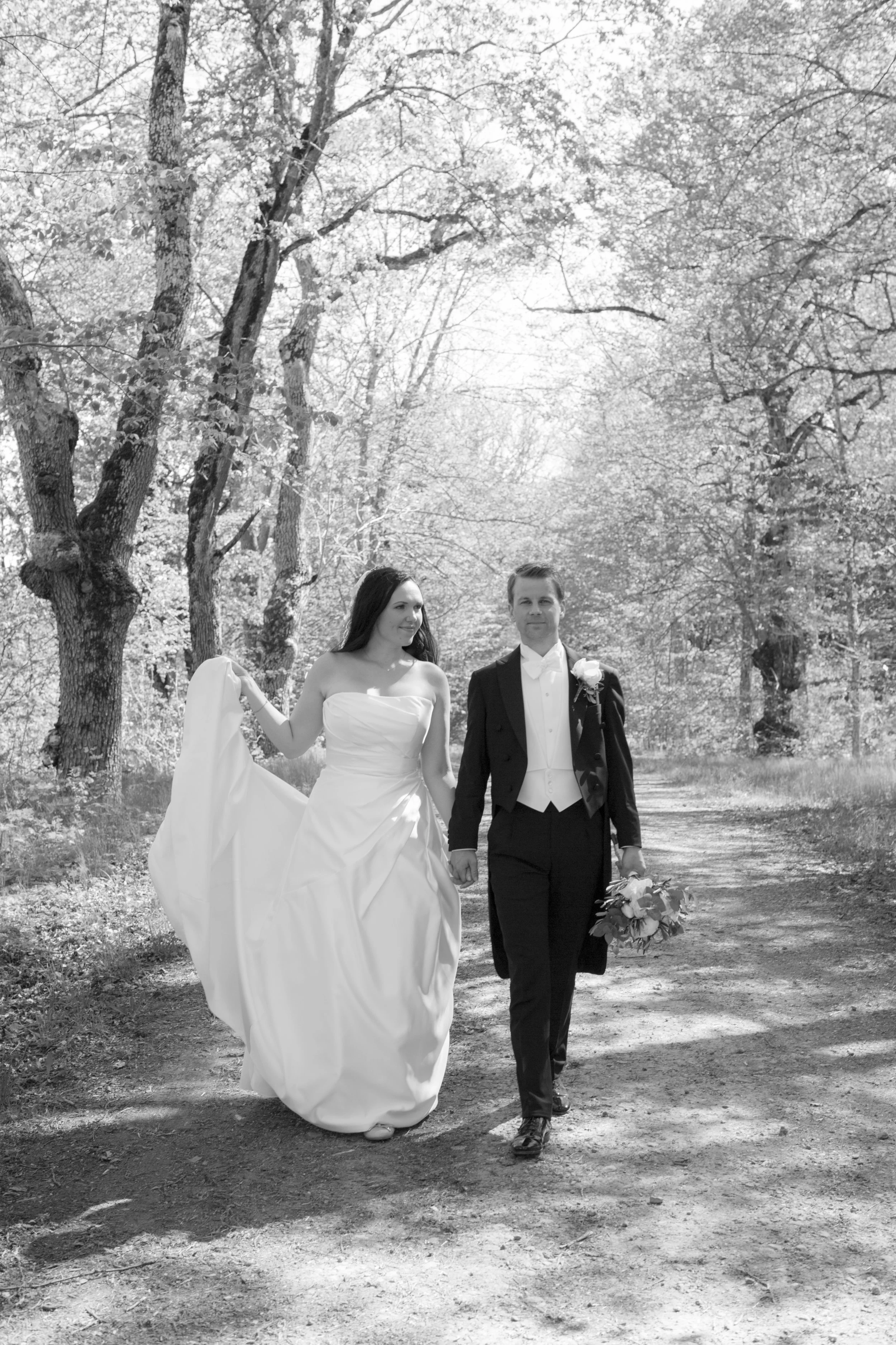 Jarefalkphotography_Mariajarefalk_Isabelle&Tomas_Bröllop_Trosa 2017_090.jpg