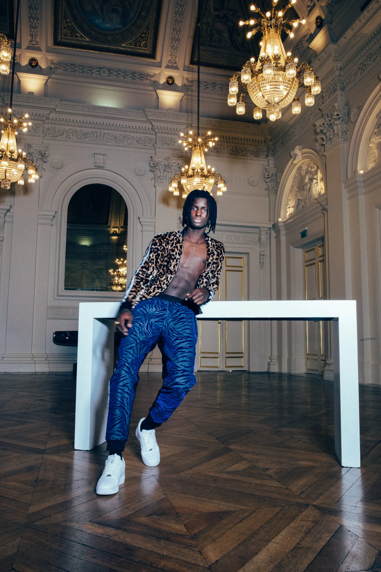 CAMERONKHAM-FW21-PALAIS-BRONGNIART-09.jpg