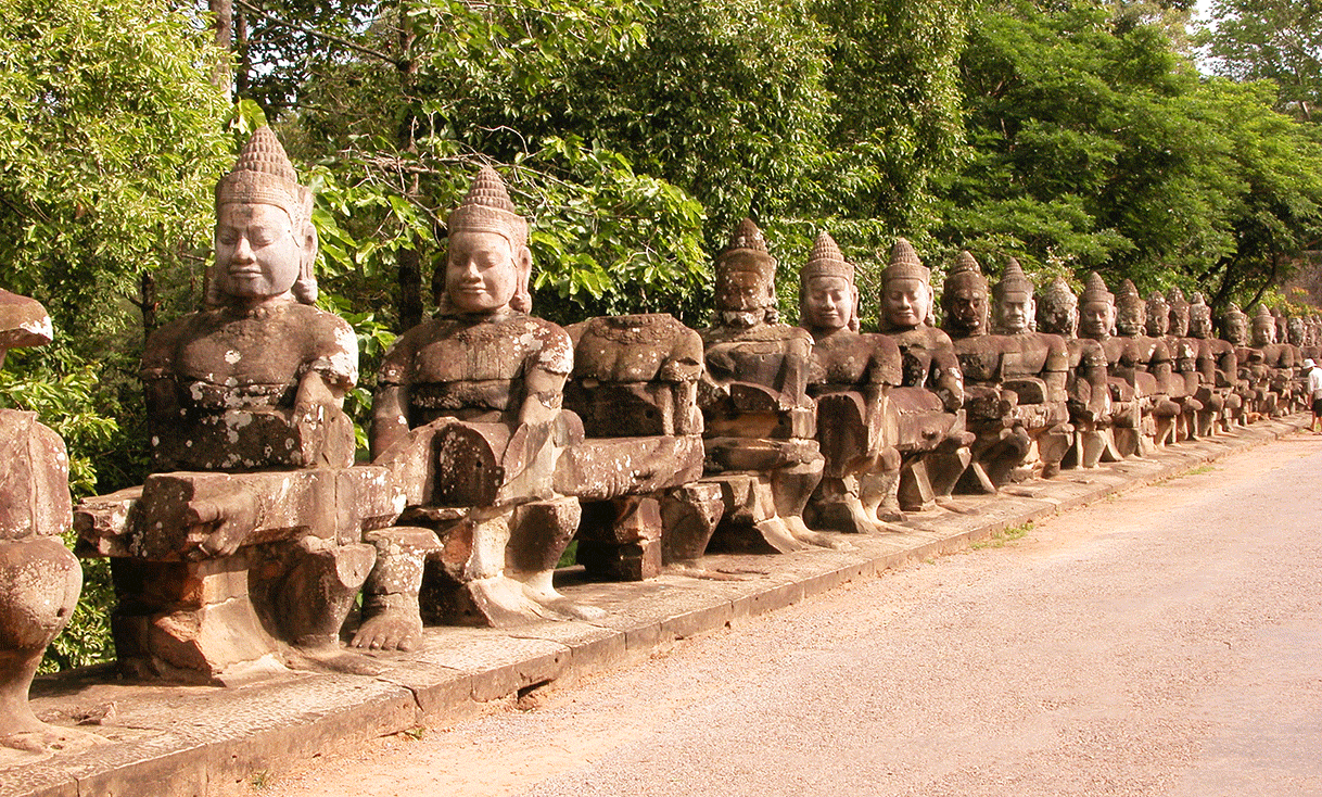 AK-Taylor-Travel-Cambodia-Siem-Reap-Angkor-Thom-Buddhas.gif