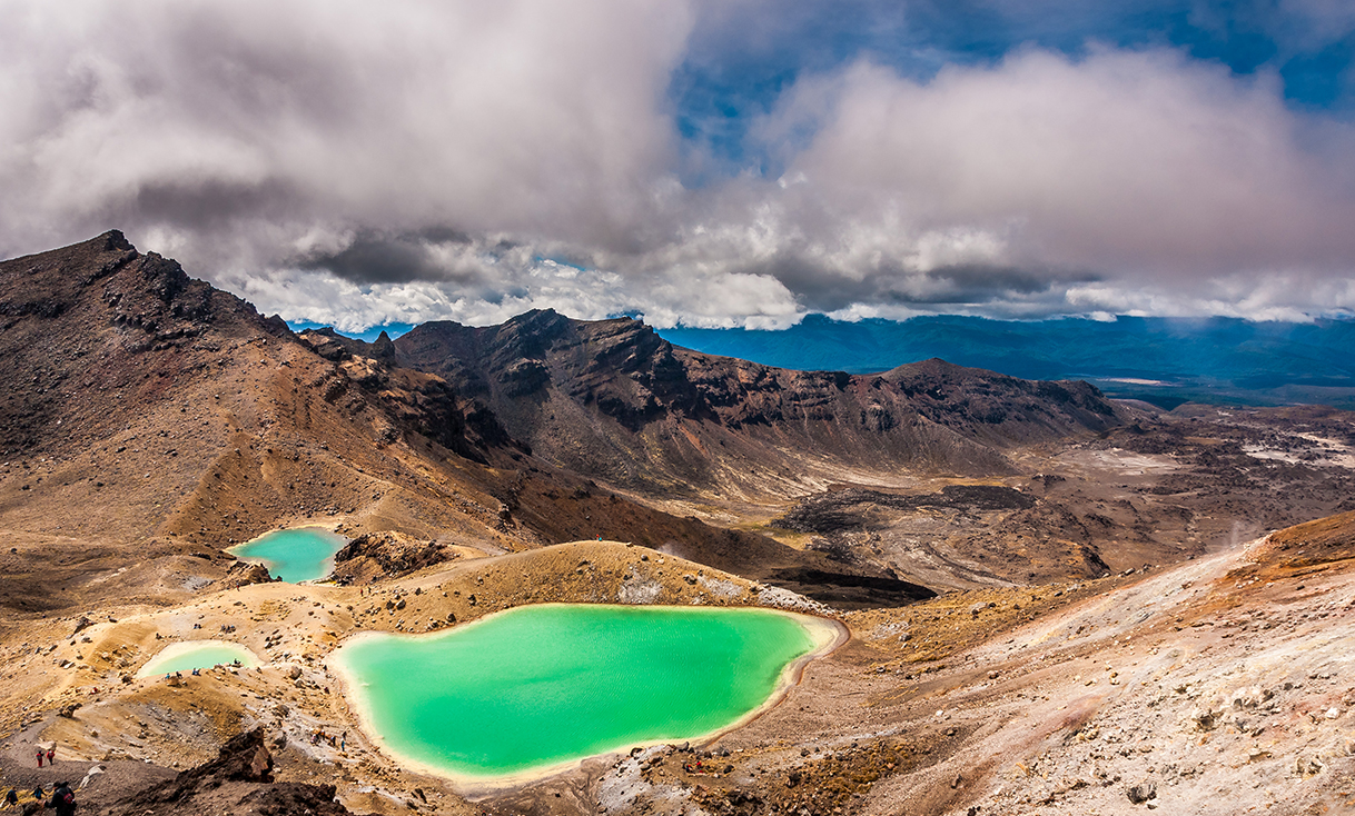 Emerald_Lakes,_New_Zealand.jpg