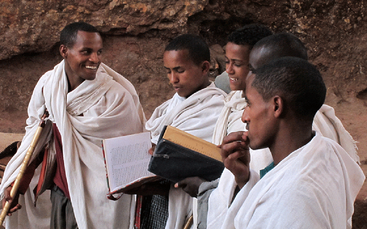 AKTaylor-Ethiopia-Safari-Local-Men.gif