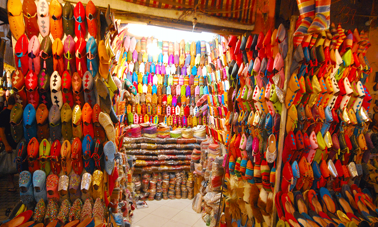 ak-taylor-travel-morocco-Marrakech-shoes-market.gif