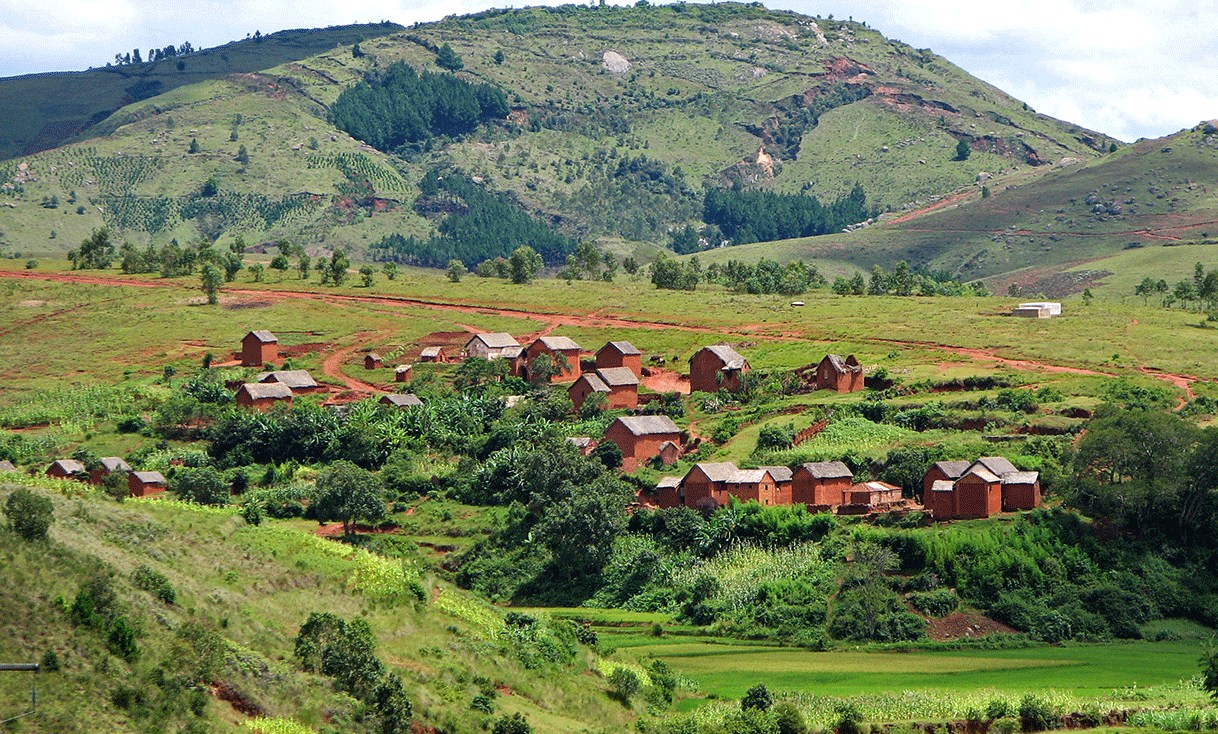 ak-taylor-travel-Madagascar_landscape-central-highlands.gif