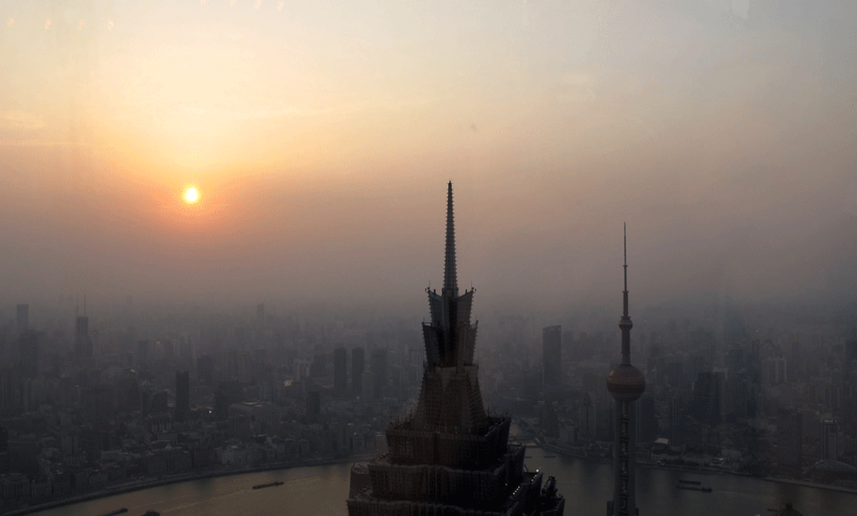 ak_taylor_china_shanghai_skyline_dawn_from91stfloor.gif