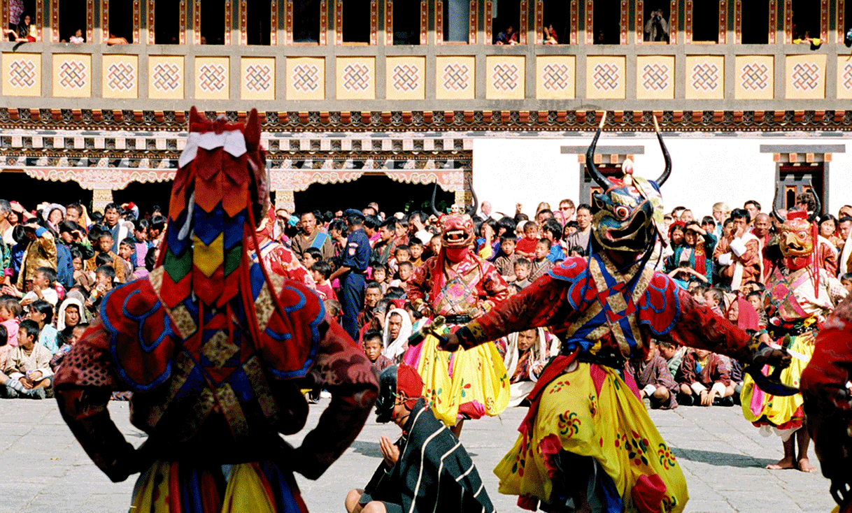 ak-taylor-travel-bhutan-dance-festival.gif