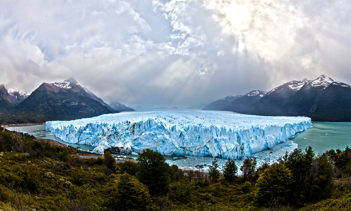 ak-taylor-travel-argentina-patagonia-glacier.gif