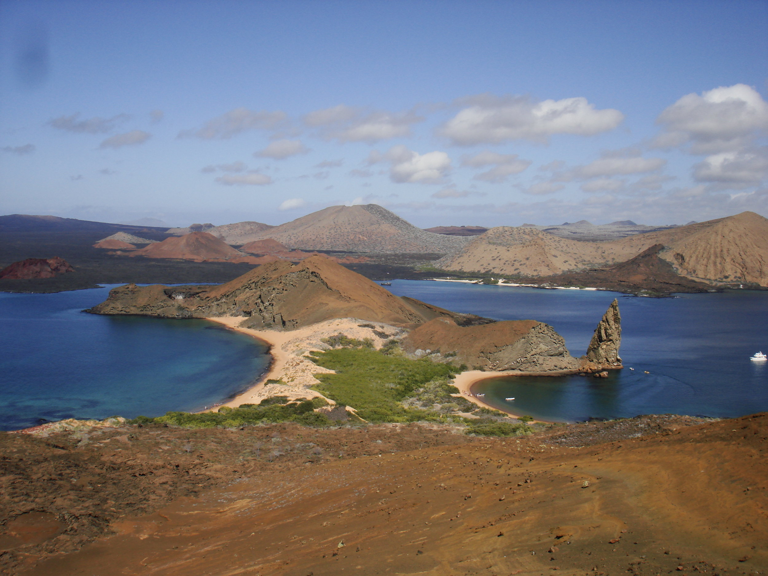 ak-taylor-travel-galapagos-islands-Bartoleme_Island.jpg