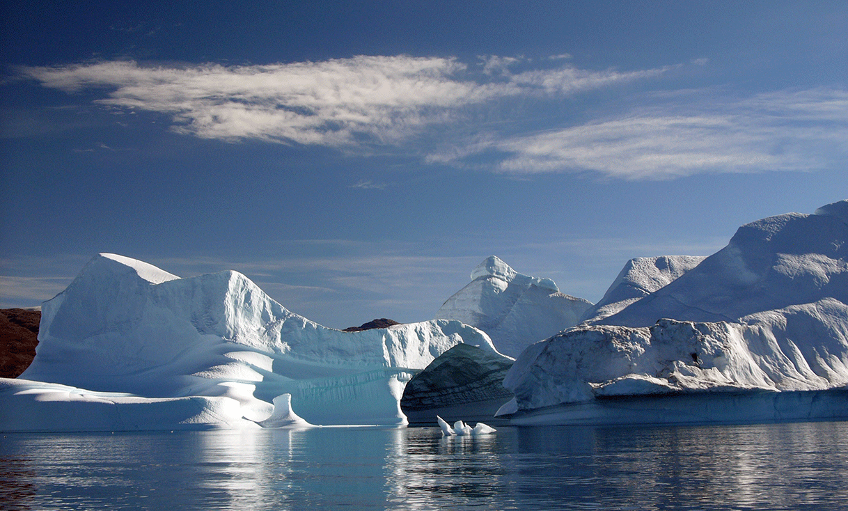 AK_Taylor_Greenland_ScoresbySound_Iceberg.gif