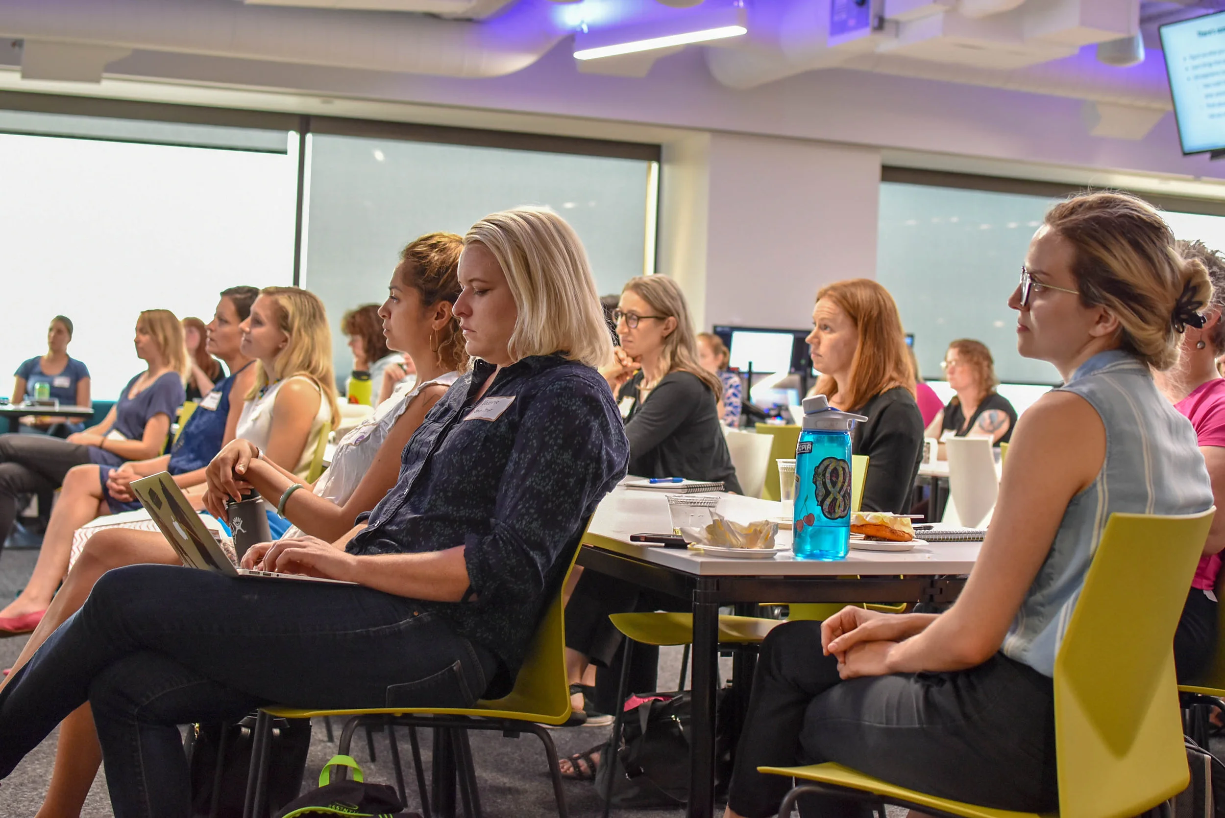 PDXWIT | How to Navigate the Tech Field @ New Relic | 08-06-18 | Attendees listen to the presentation