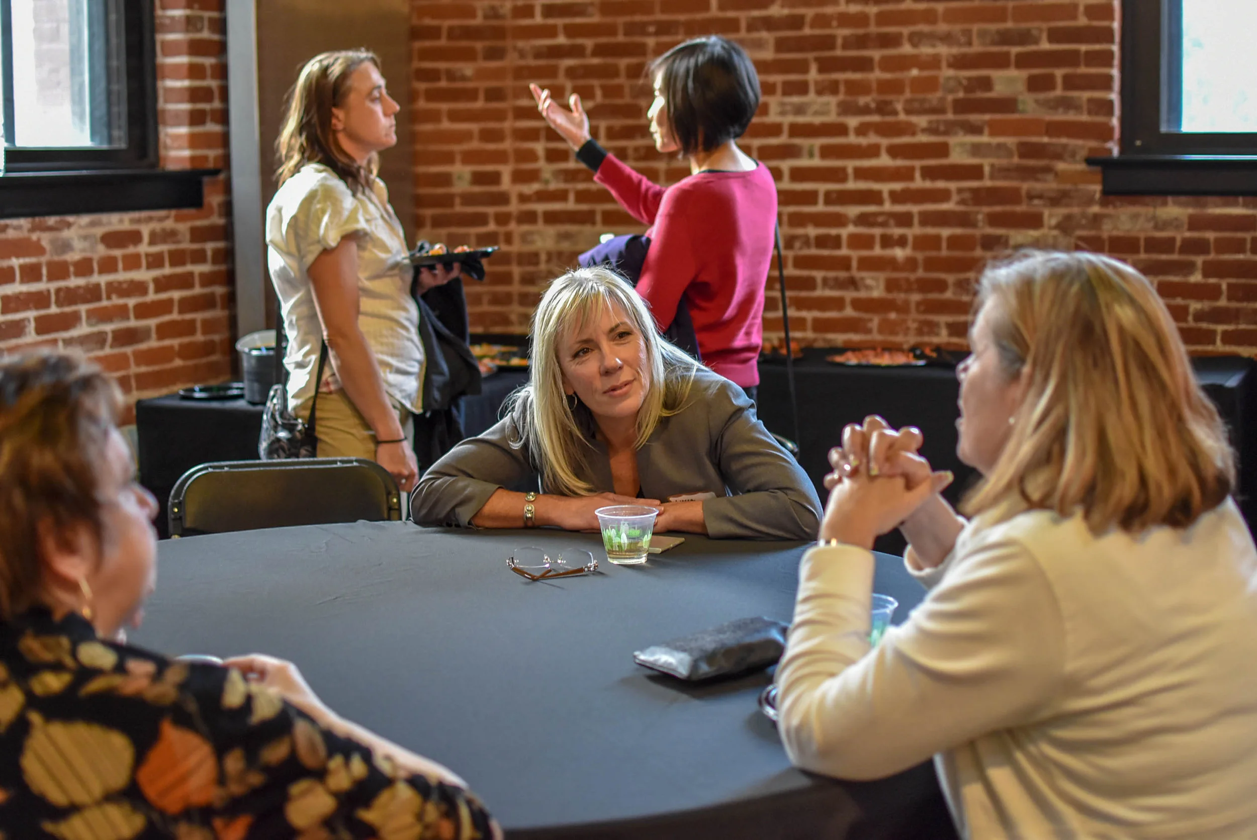 PDXWIT Seasoned Women in Tech @ The Armory, 10/3/18, Attendees mingle