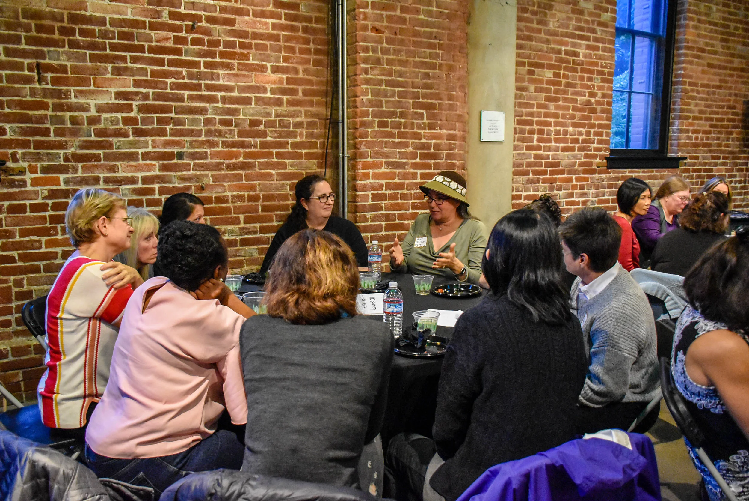PDXWIT Seasoned Women in Tech @ The Armory, 10/3/18, Attendees engage in group discussion