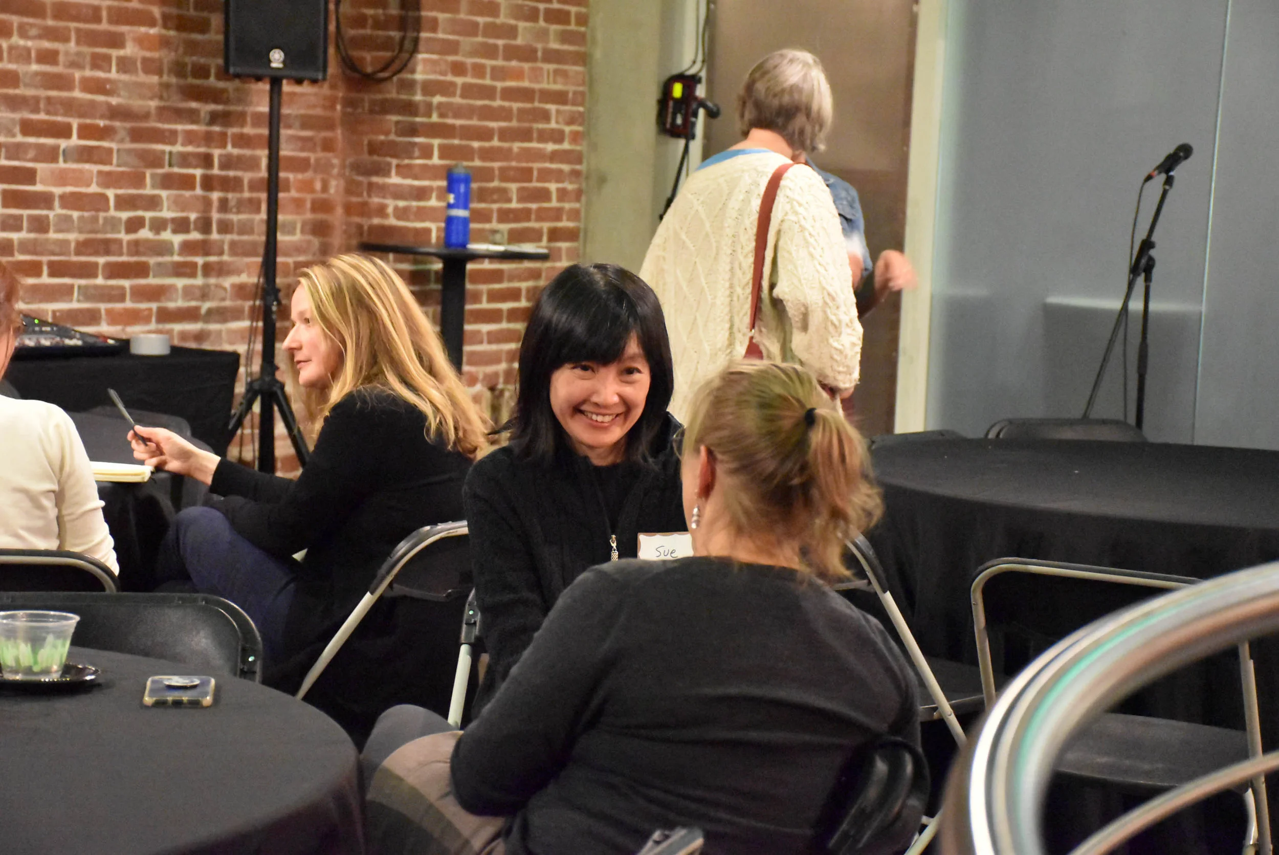 PDXWIT Seasoned Women in Tech @ The Armory, 10/3/18, Attendees mingle