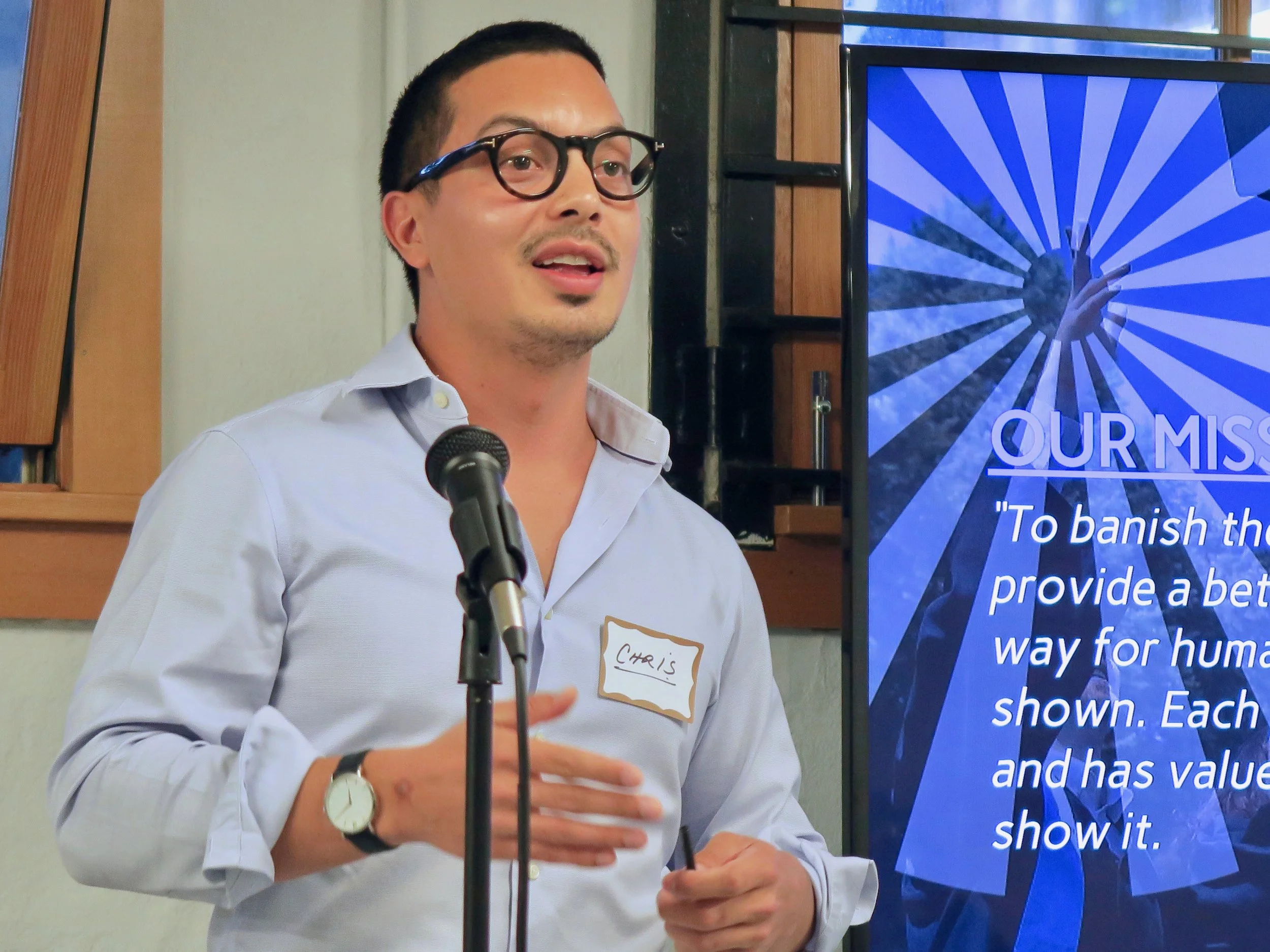 PDXWIT Project Presentations @ Caffelli, 10/10/18, A speaker presents