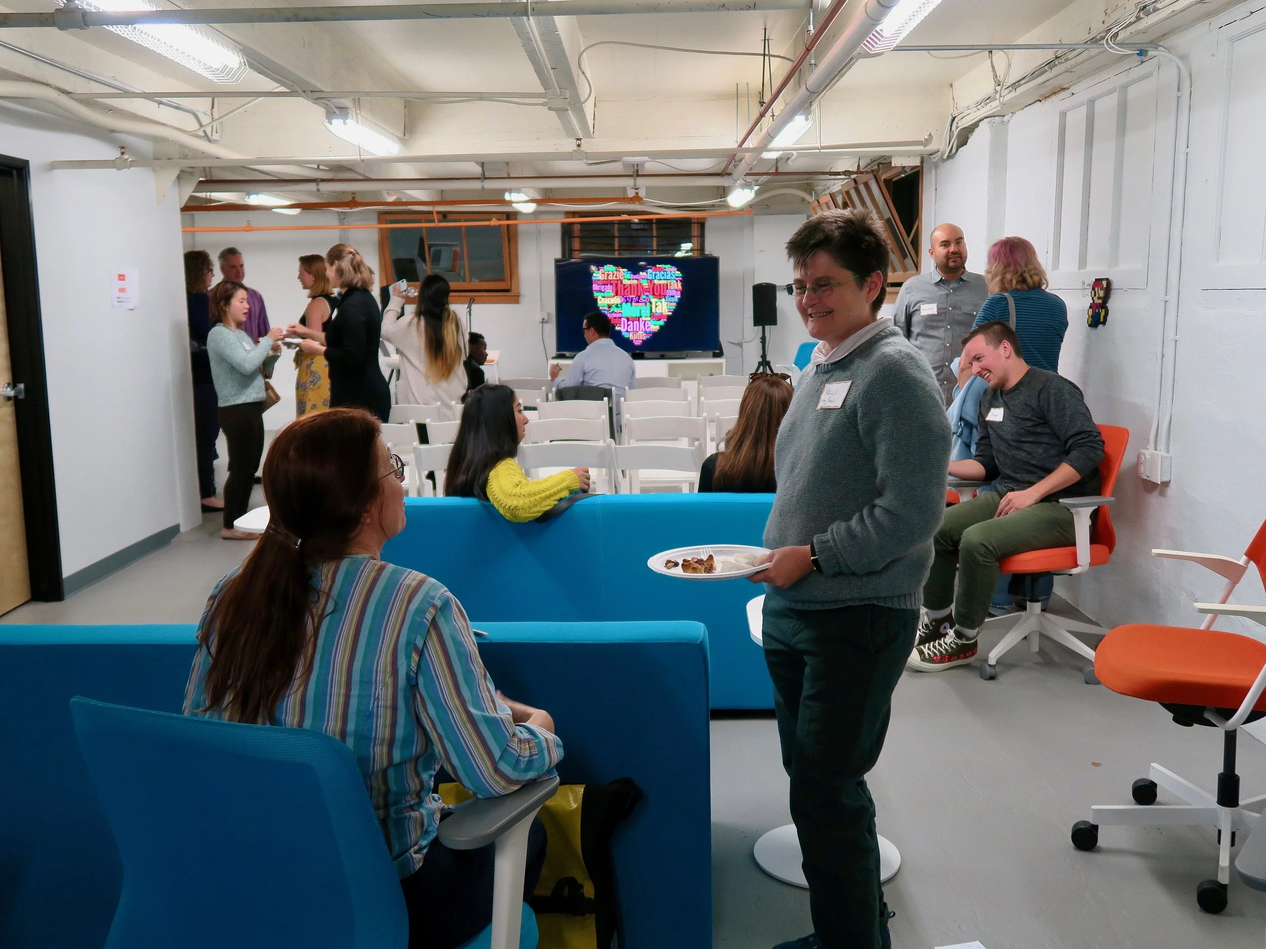 PDXWIT Project Presentations @ Caffelli, 10/10/18, Attendees mingle