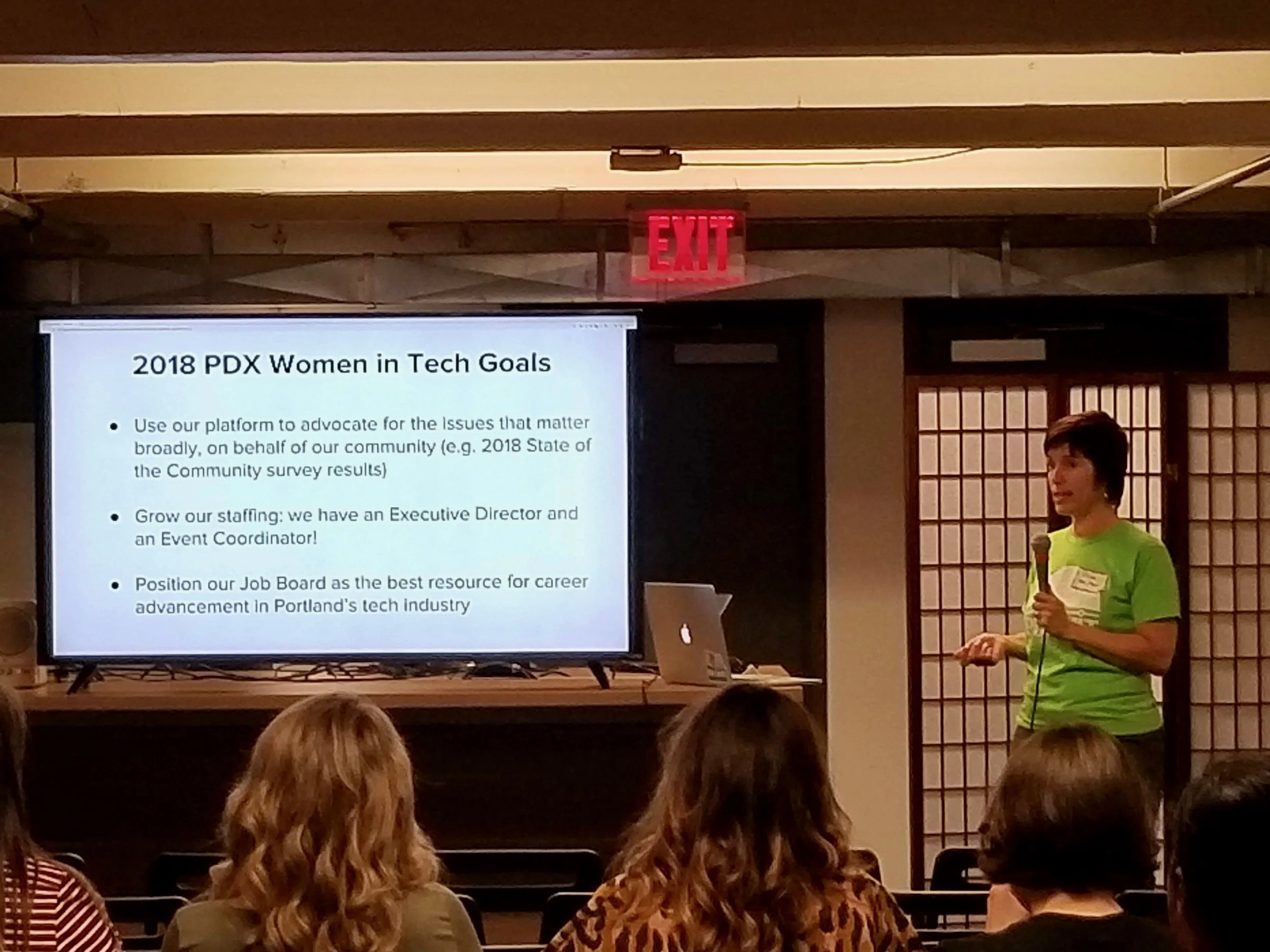 PDXWIT Volunteer Info Night @ R2C Group, 10/15/18, Elisa Binette, PDXWIT Director of Volunteer Recruiting, presents