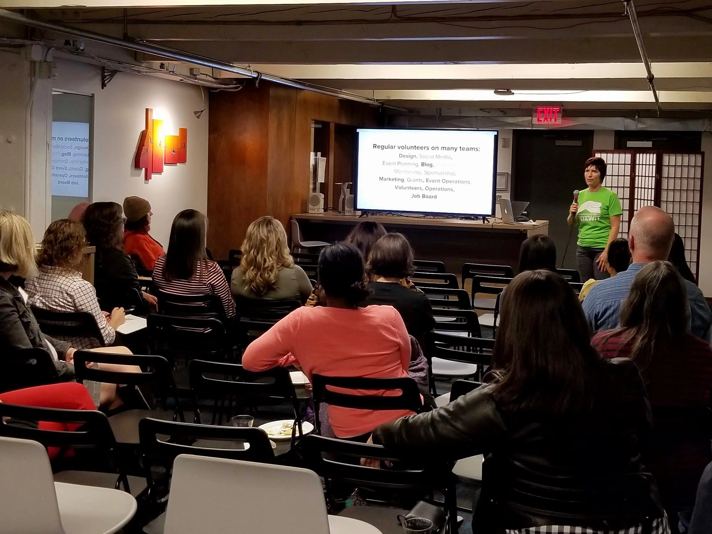 PDXWIT Volunteer Info Night @ R2C Group, 10/15/18, Elisa Binette, PDXWIT Director of Volunteer Recruiting, presents