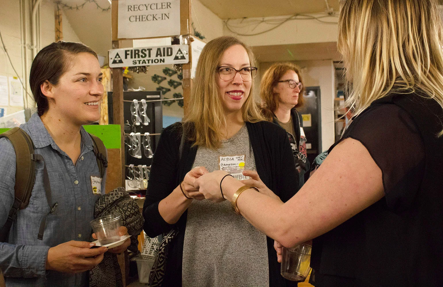 PDXWIT Happy Hour @ Free Geek, 11/27/18, Attendees mingle