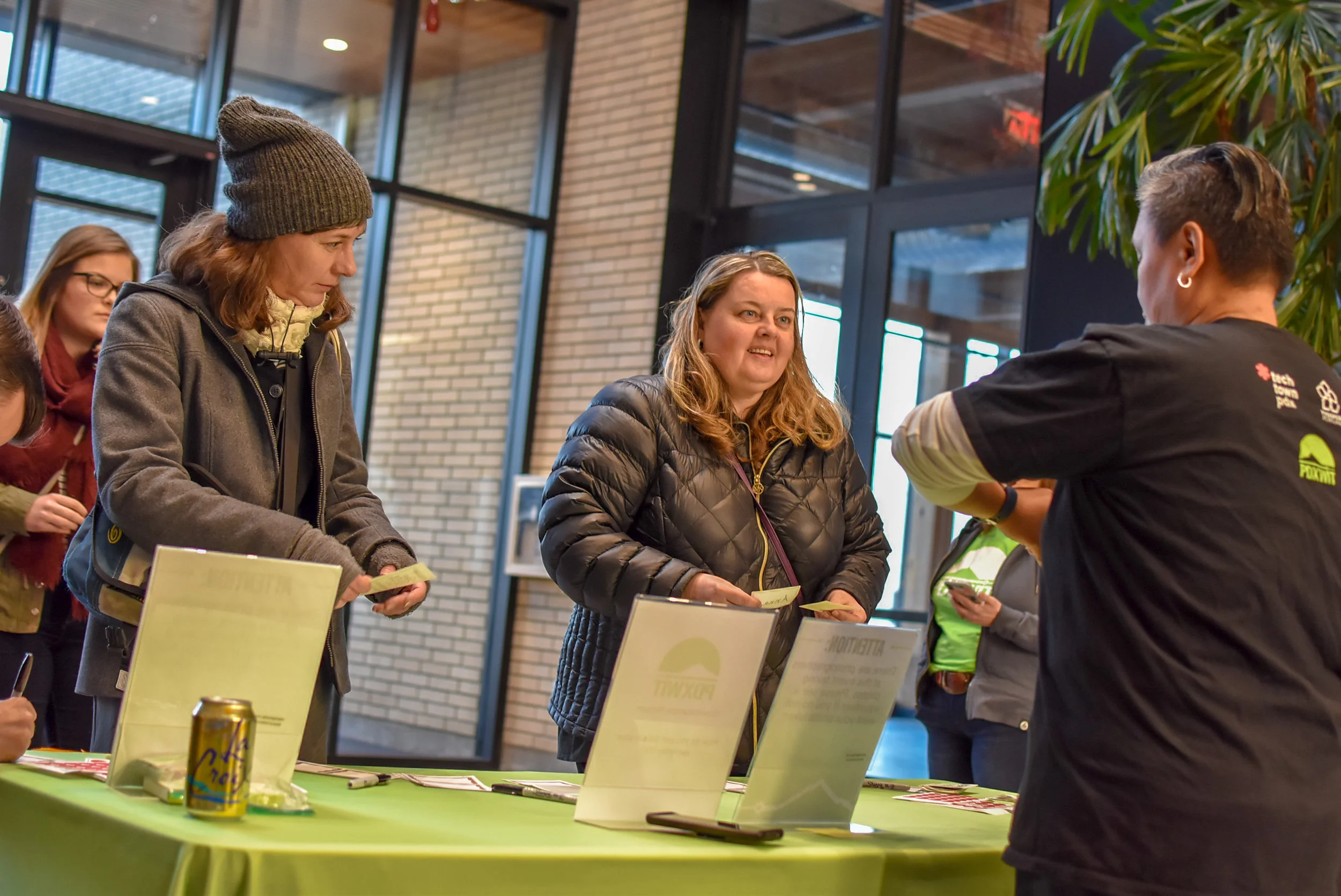 PDXWIT January Happy Hour @ Simple, 1/15/19, Attendees mingle