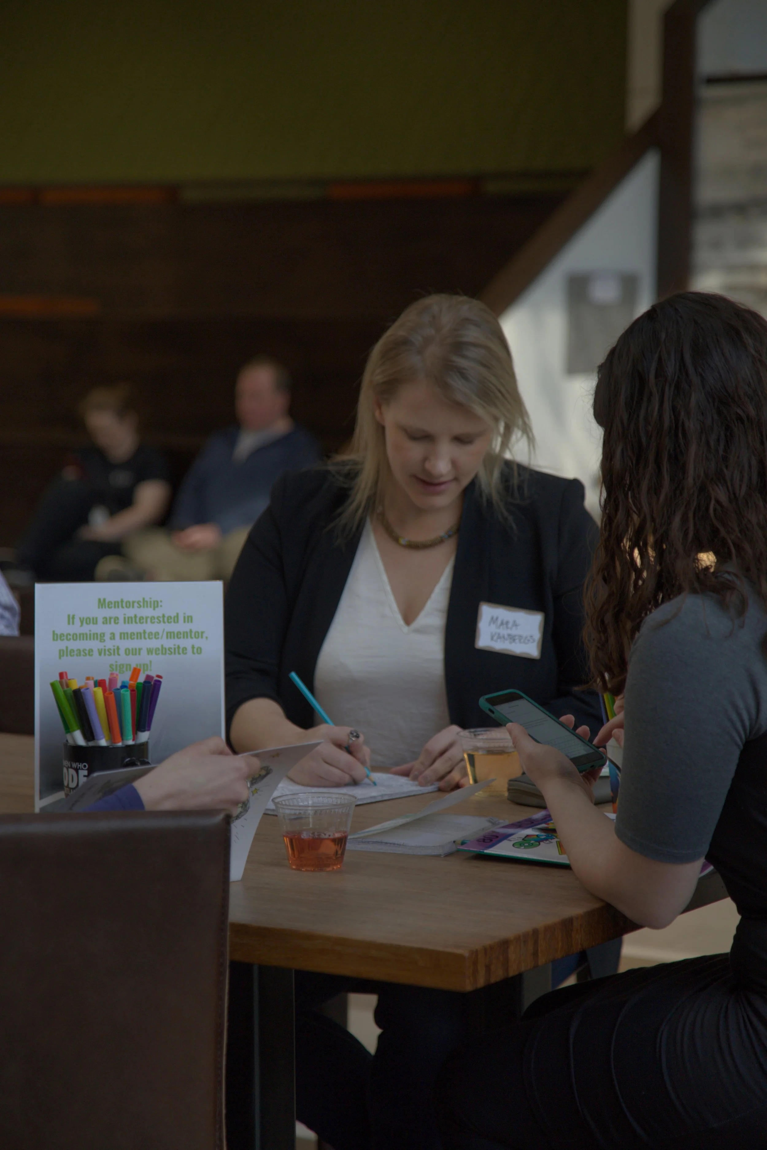 PDXWIT March Happy Hour @ Cambia Health, 3/19/19, Attendees mingle