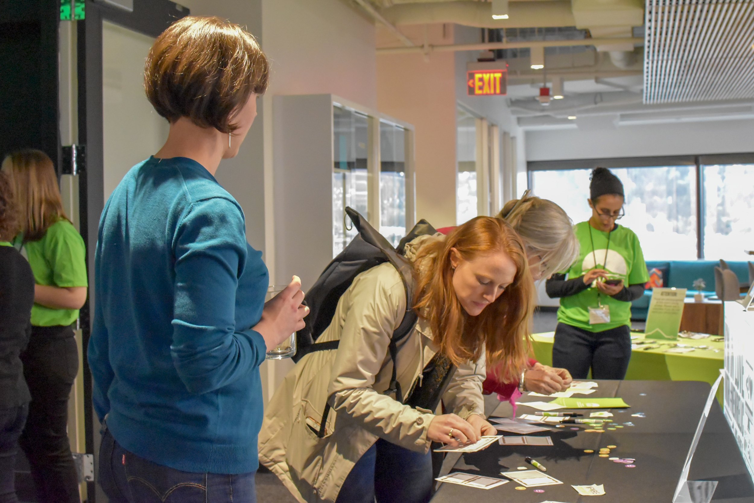 PDXWIT April Happy Hour @ New Relic, 4/16/19, Attendees mingle