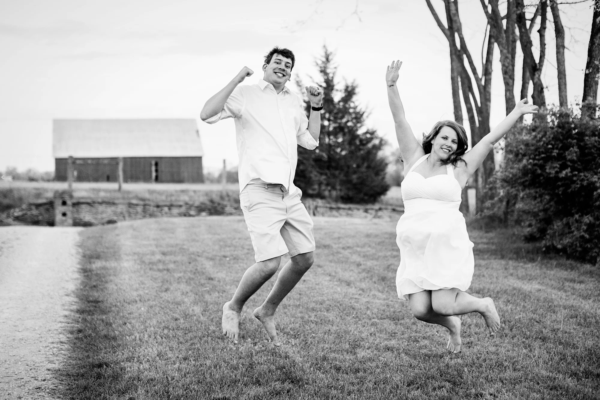Seriously_Sabrina_Photography_Georgetown_Lexington_Kentucky_Outdoor_Backyard_Wedding_Dillon95.jpg