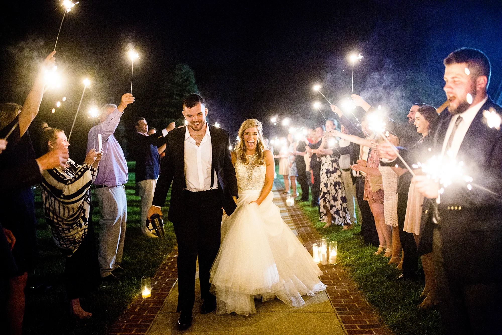 Seriously_Sabrina_Photography_Lexington_Kentucky_Keeneland_Keene_Barn_Wedding_Griffith195.jpg