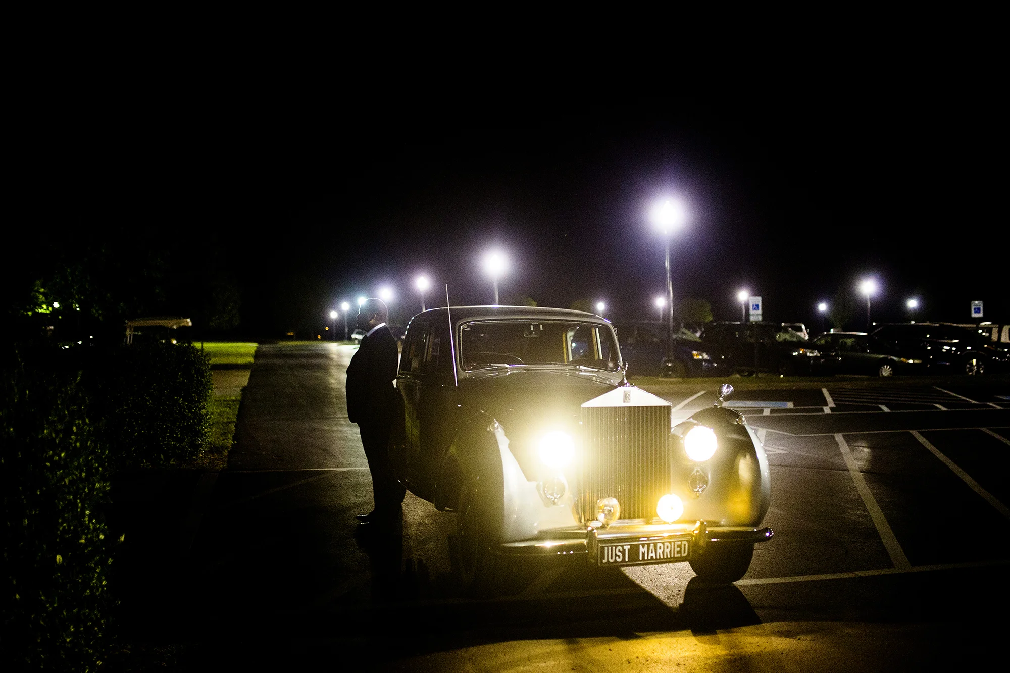 Seriously_Sabrina_Photography_Lexington_Kentucky_Keeneland_Keene_Barn_Wedding_Griffith194.jpg
