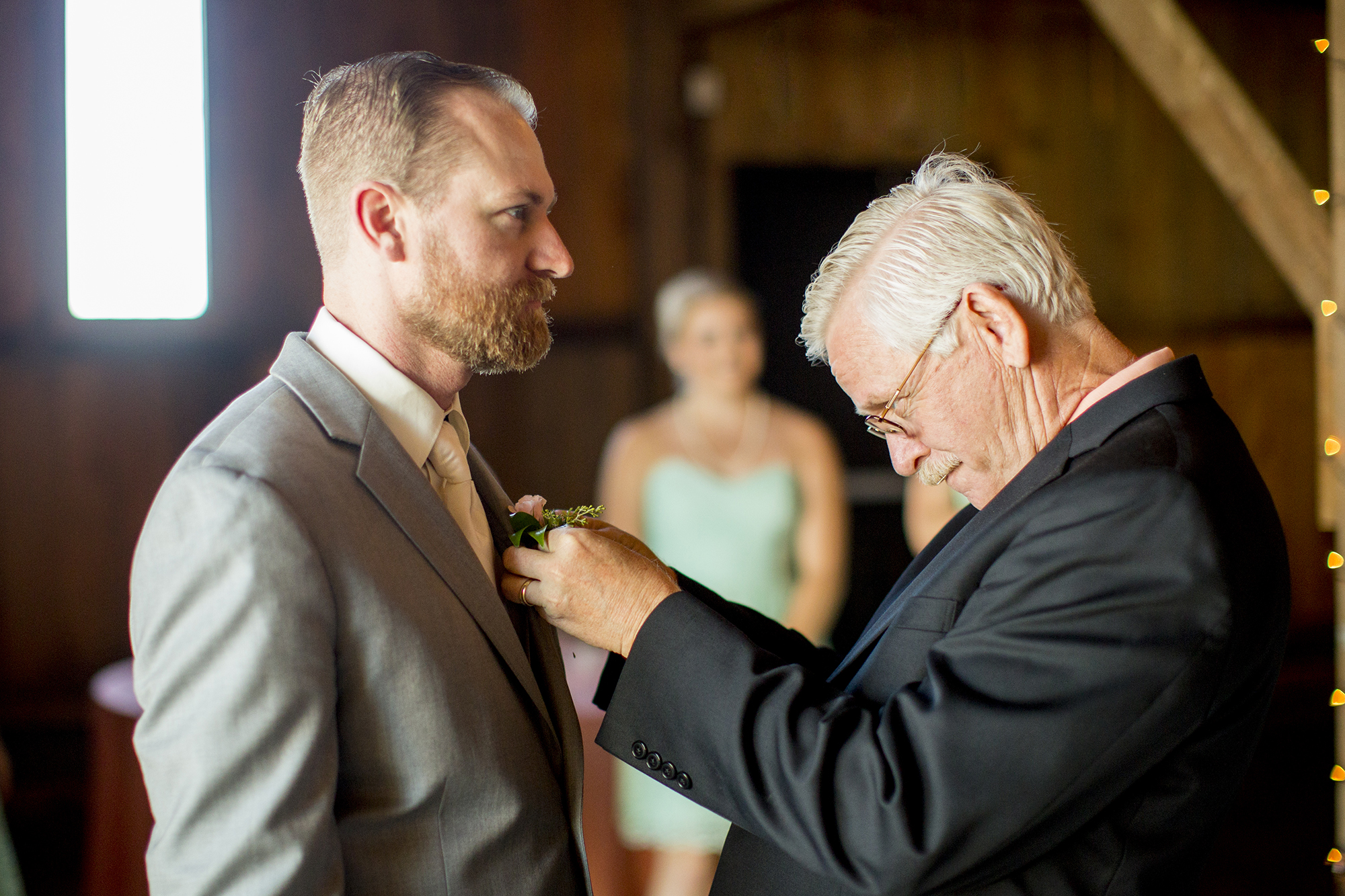 Seriously_Sabrina_Photography_Lexington_Kentucky_Talon_Winery_Wedding_Kjellsen44.jpg