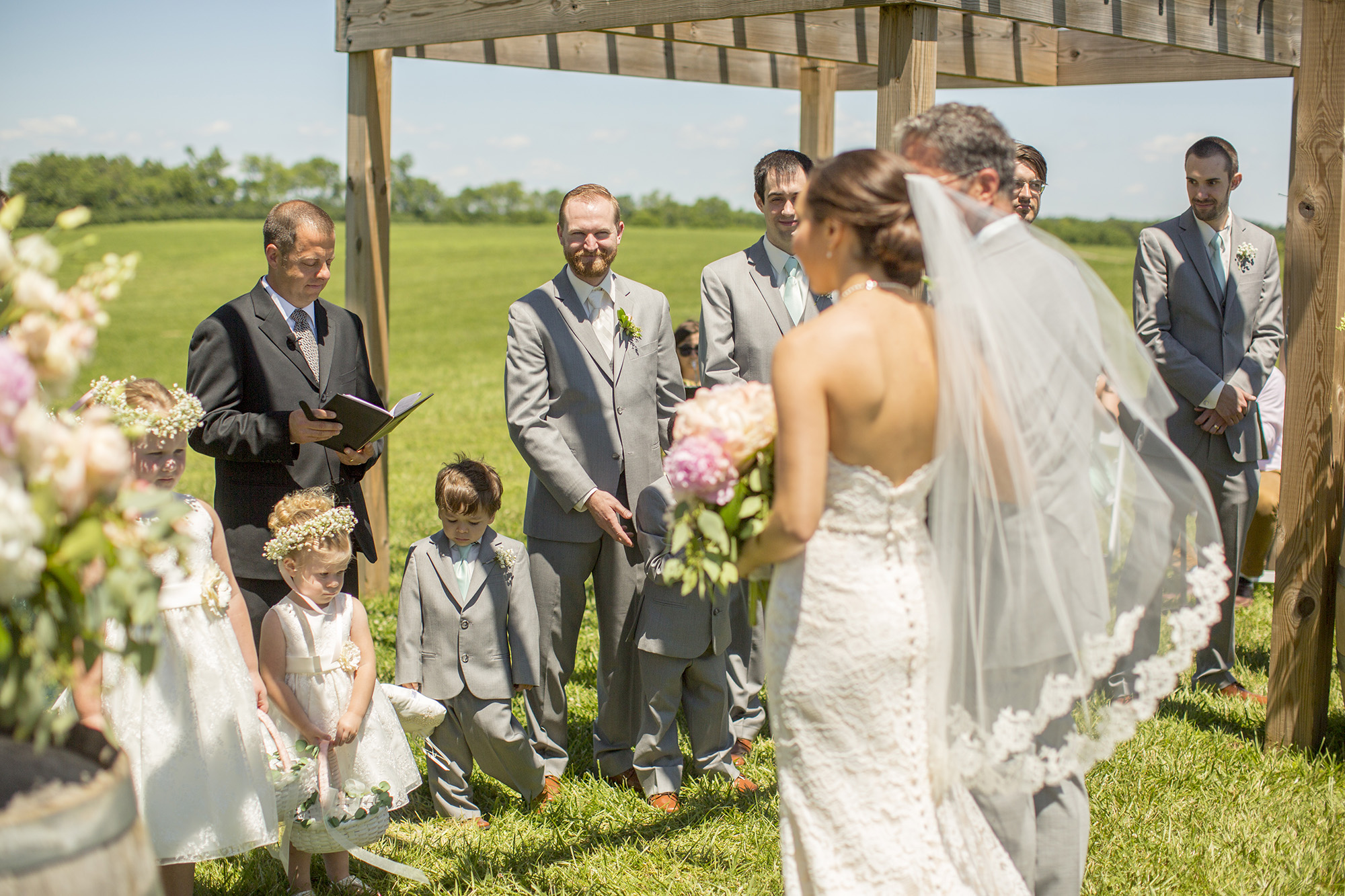Seriously_Sabrina_Photography_Lexington_Kentucky_Talon_Winery_Wedding_Kjellsen60.jpg