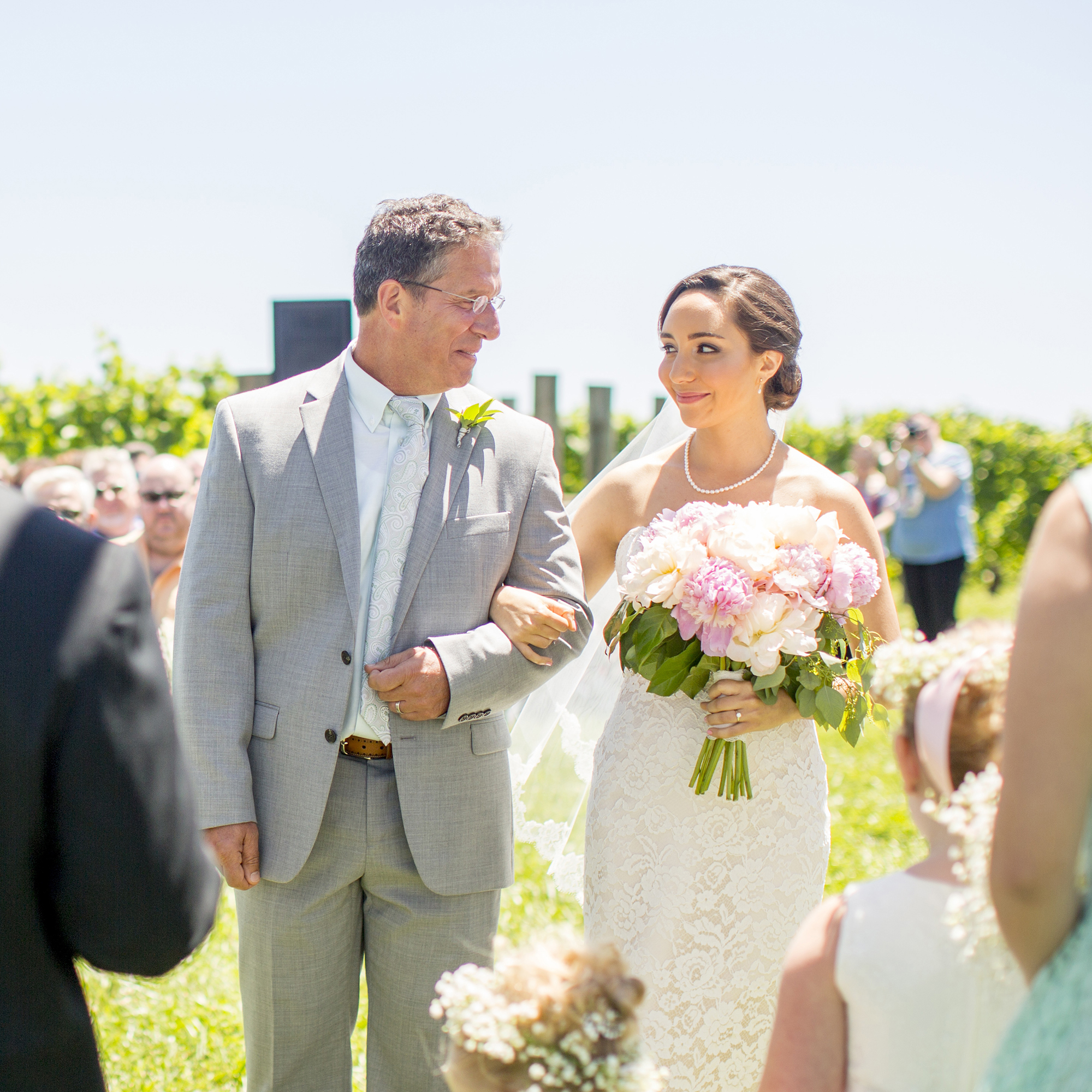 Seriously_Sabrina_Photography_Lexington_Kentucky_Talon_Winery_Wedding_Kjellsen62.jpg