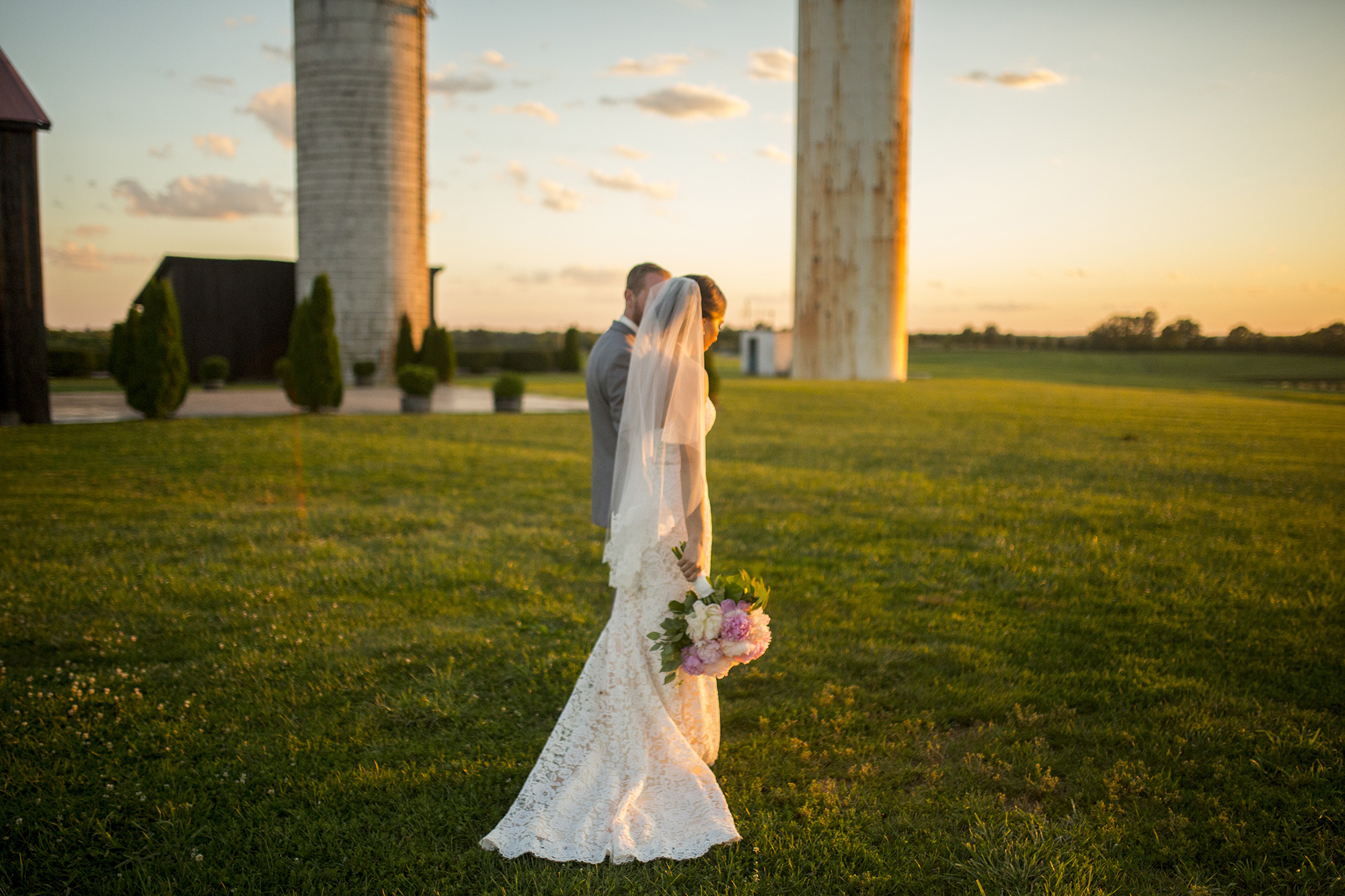 Seriously_Sabrina_Photography_Lexington_Kentucky_Talon_Winery_Wedding_Kjellsen159.jpg